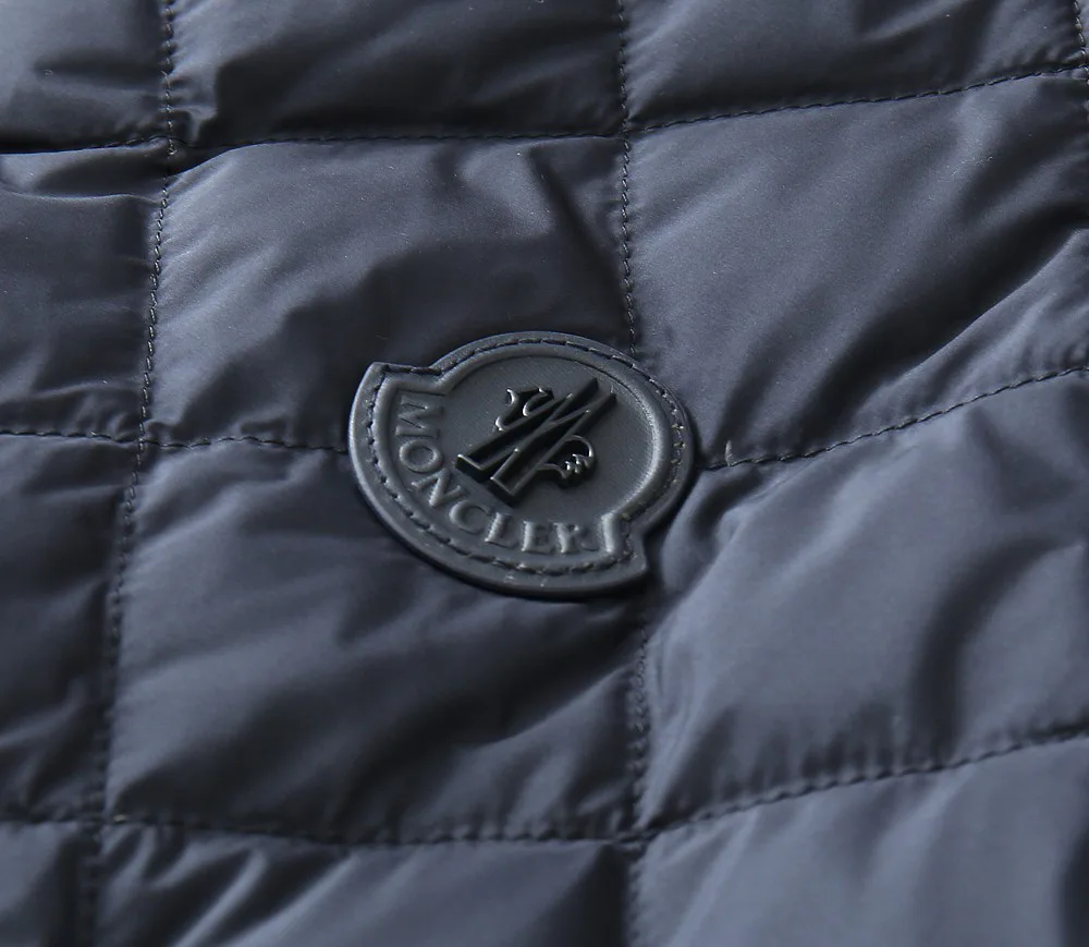 Women's Vests MONCLER 18188871