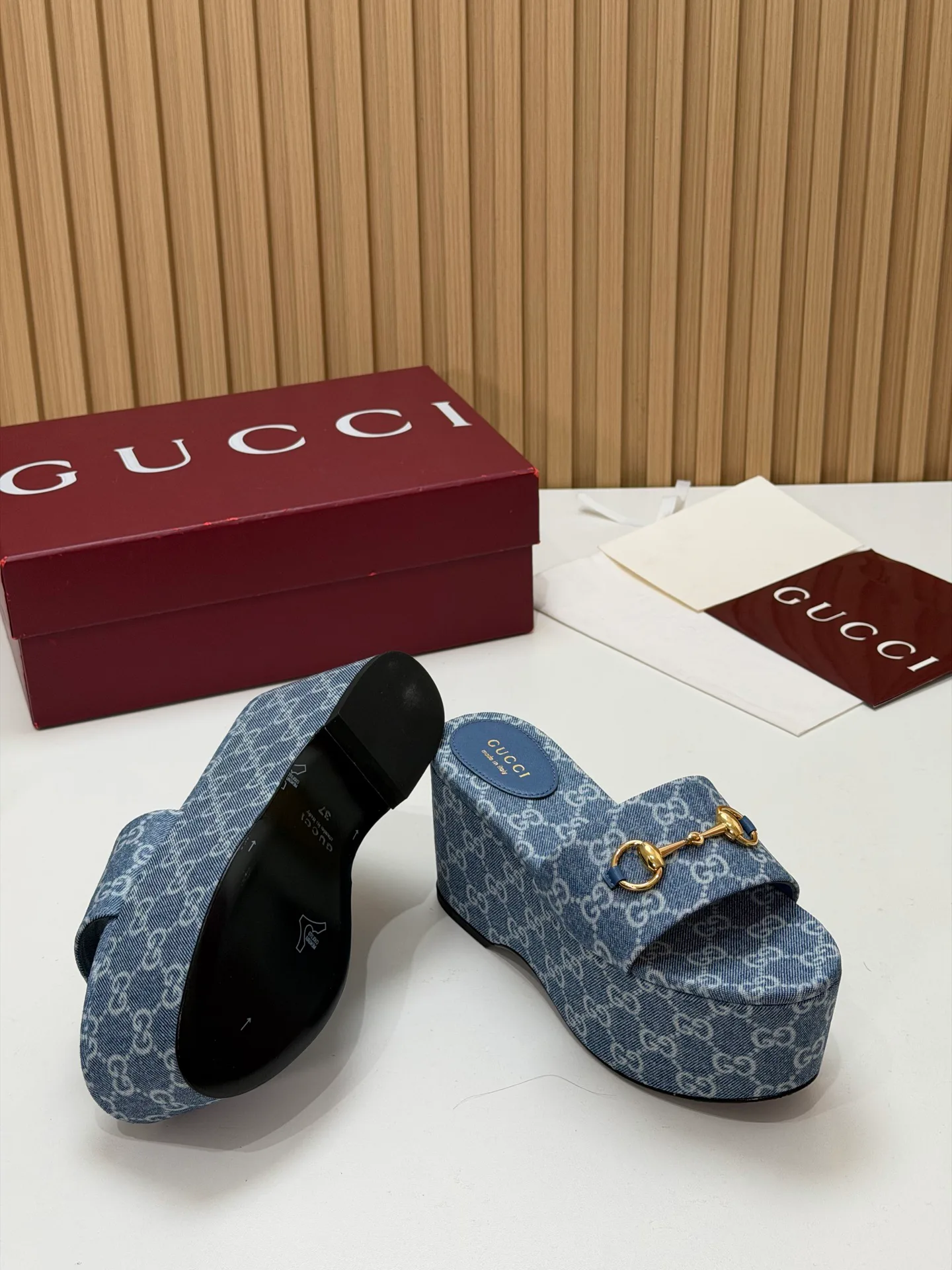 Women's Open-Toe Sandals GUCCI 17631672