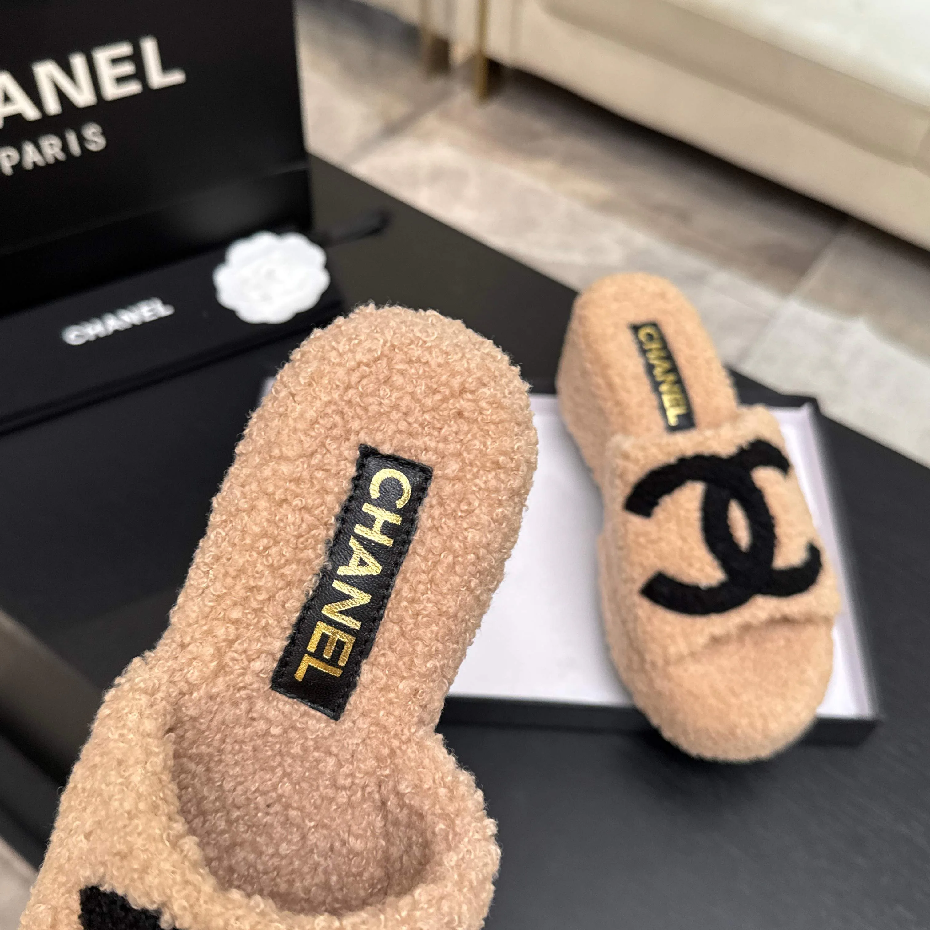Women's Slippers CHANEL 18501004