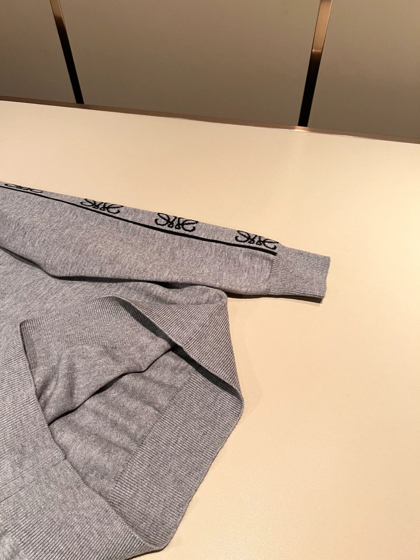 Men's Jumpers And Sweaters LOEWE 18395696