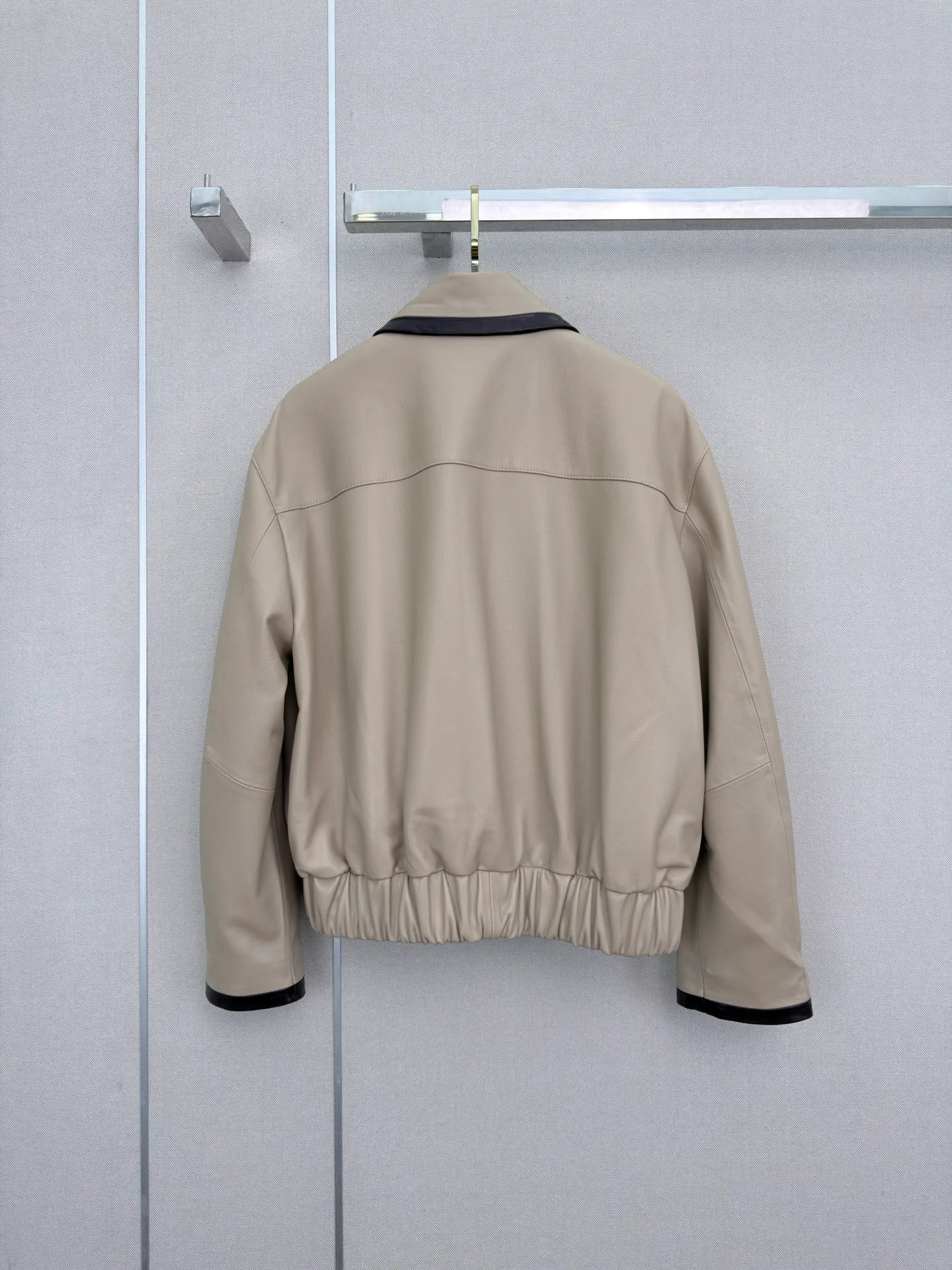 Women's Leather Jackets And Sheepskin Coats CHANEL 17288279