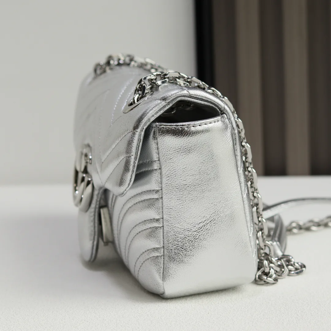 Women's Classic Handbags GUCCI 17948141
