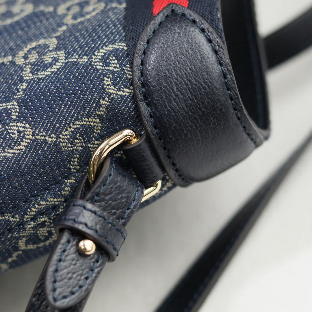 Women's Classic Handbags GUCCI 18262377