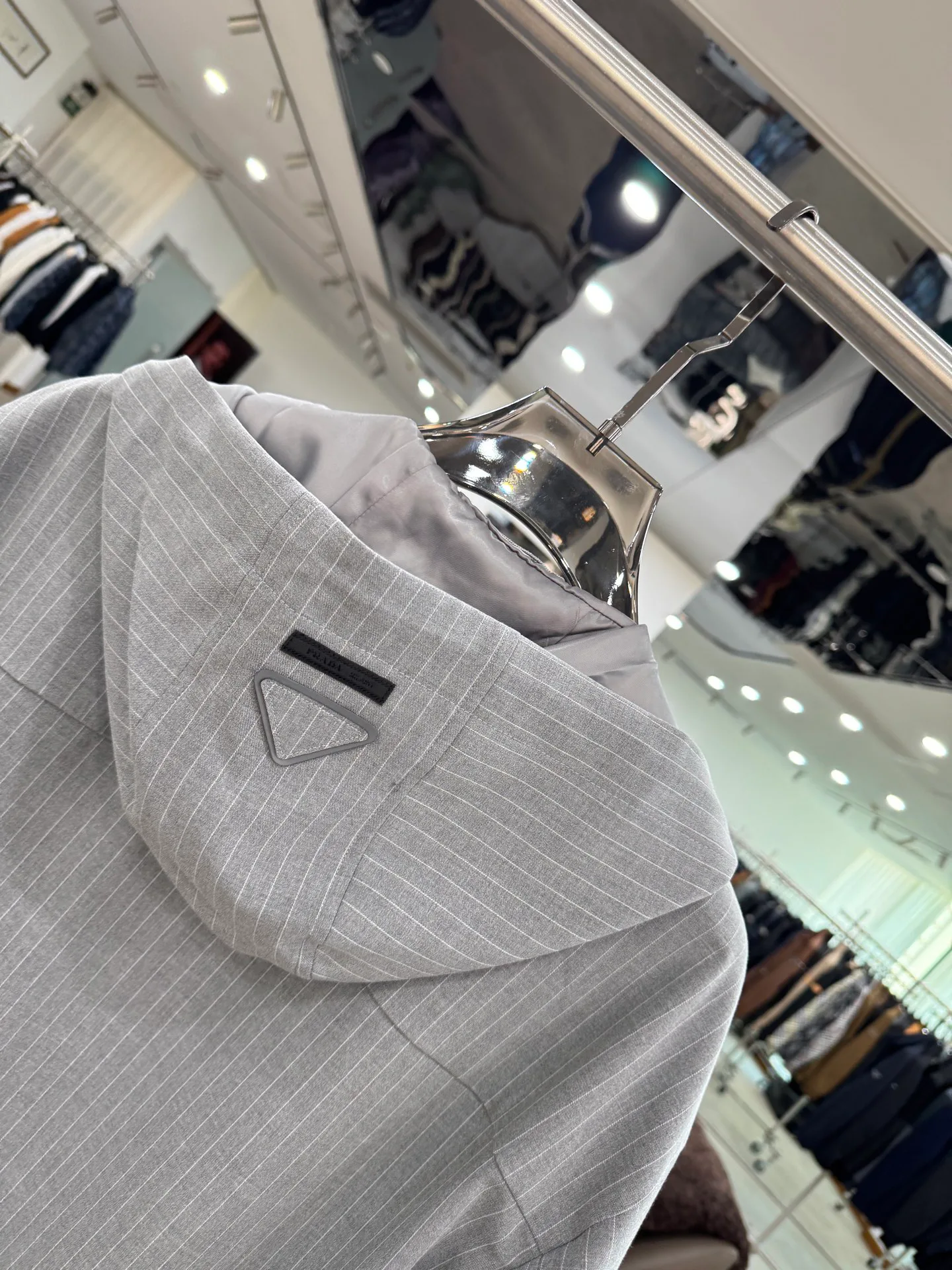 Men's Jackets And Down Jackets PRADA 18084182