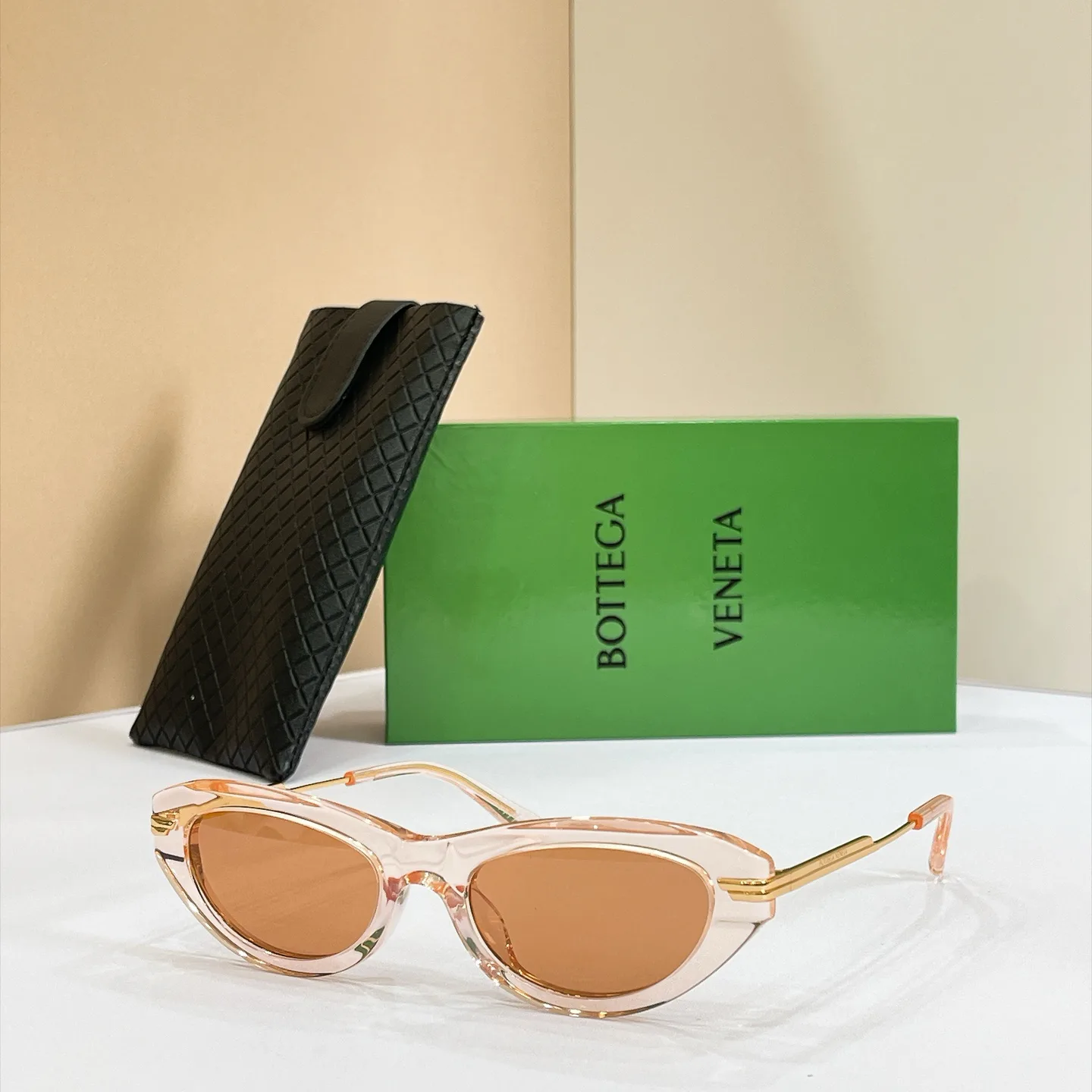 Glasses BOTTEGA VENETA 17816165
