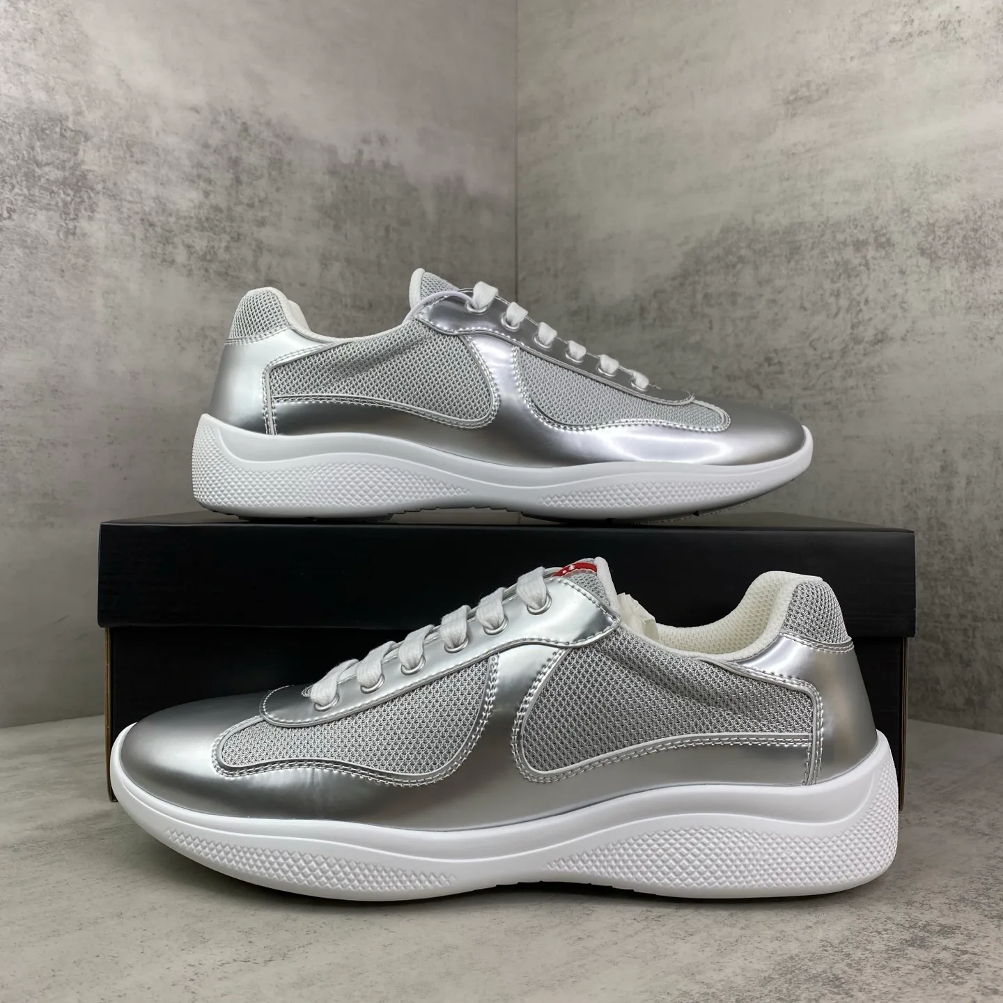 Women's Sneakers PRADA 17918704