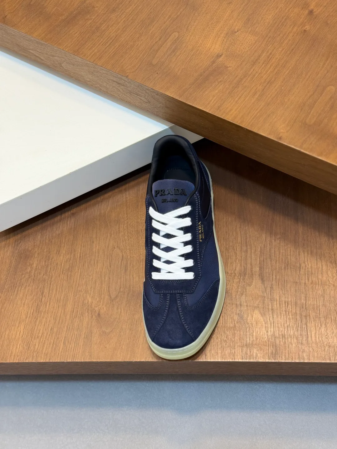 Men's Sneakers PRADA 17809351