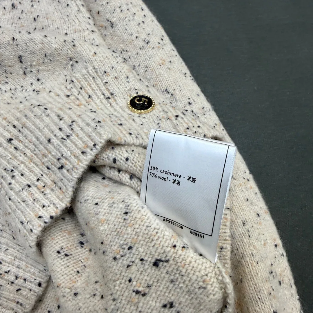 Women's Jumpers And Sweaters CHANEL 18138193