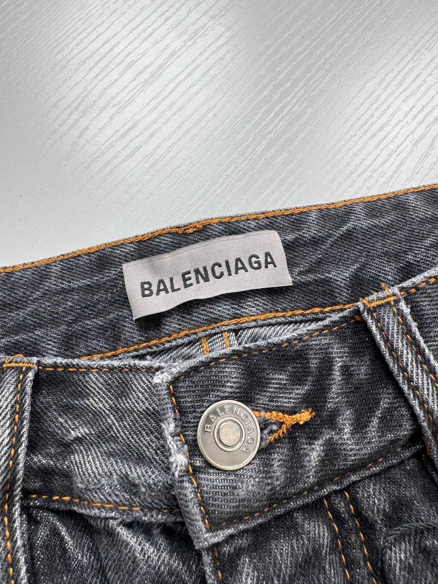 Men's Jeans BALENCIAGA 17585908