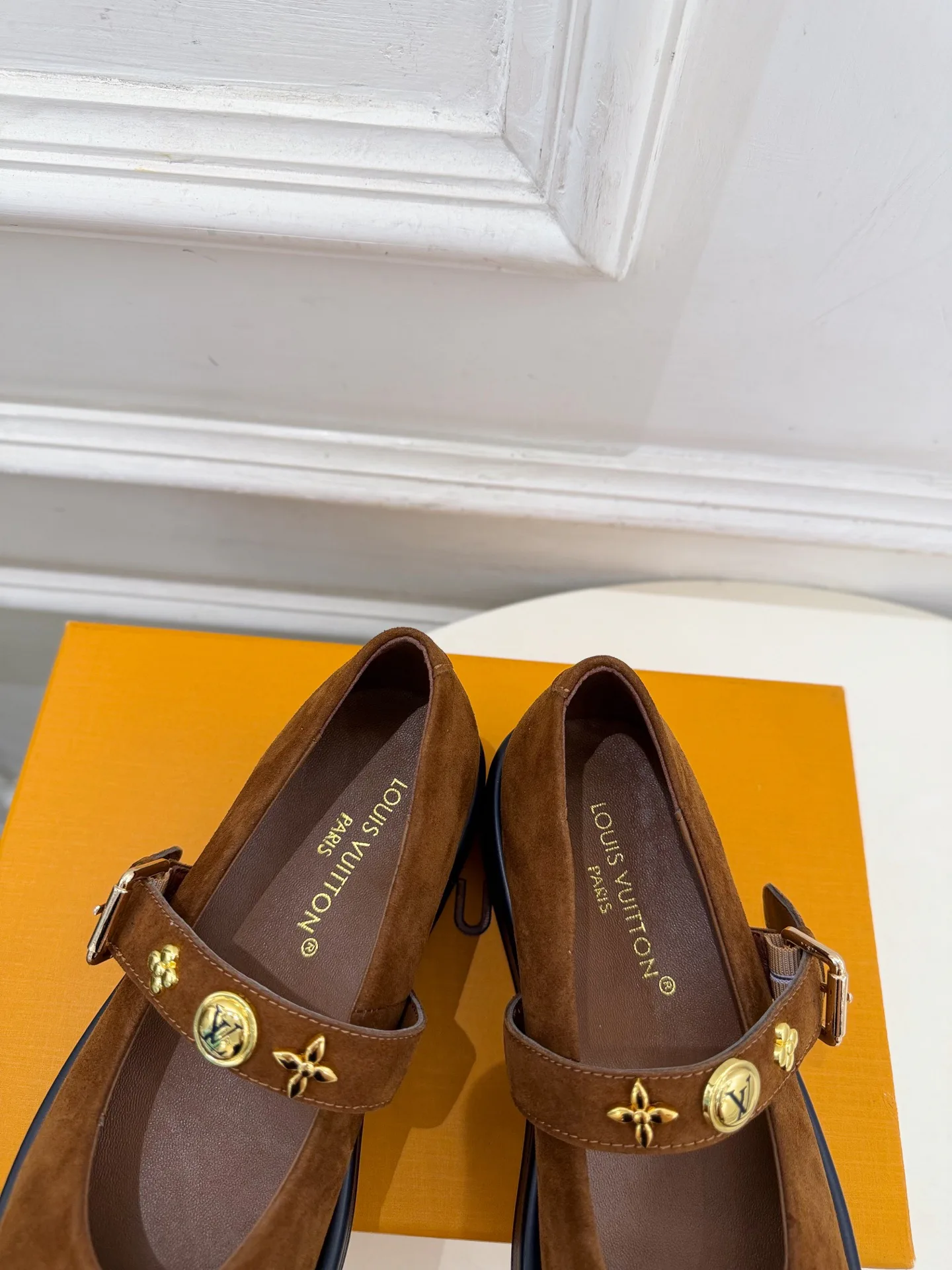 Women's Heels LOUIS VUITTON 18103954