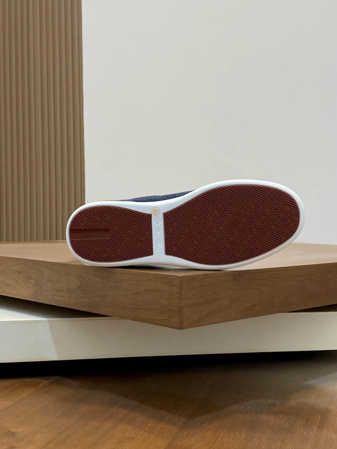Men's Sneakers LORO PIANA 18517461