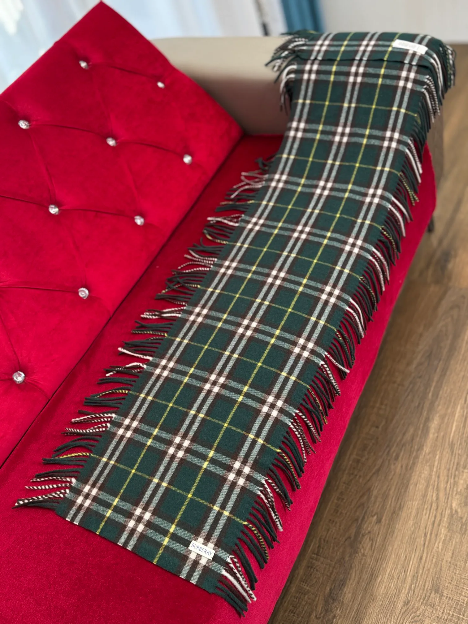 Scarves BURBERRY 18287475