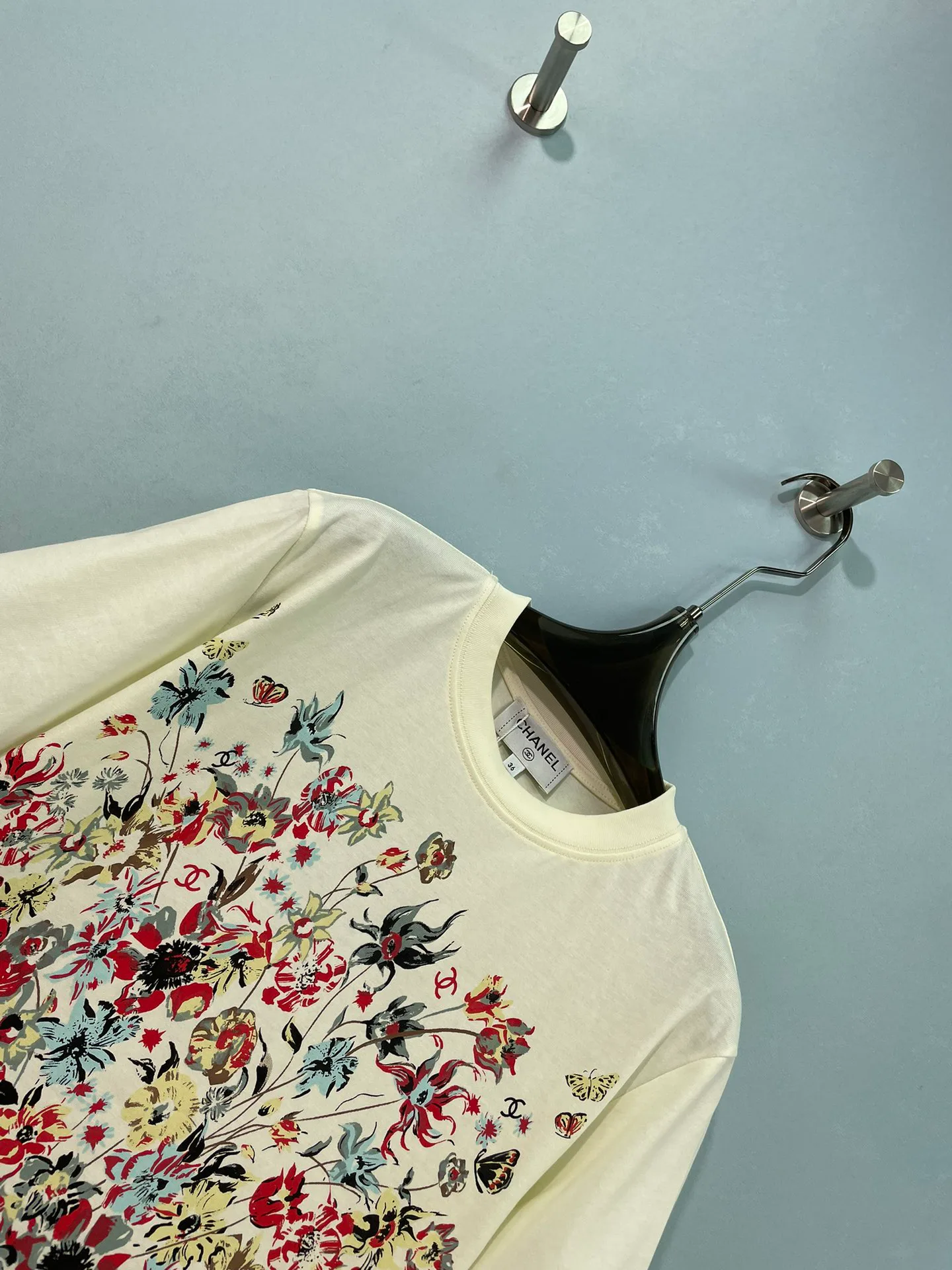 Women's T-Shirts CHANEL 17861436