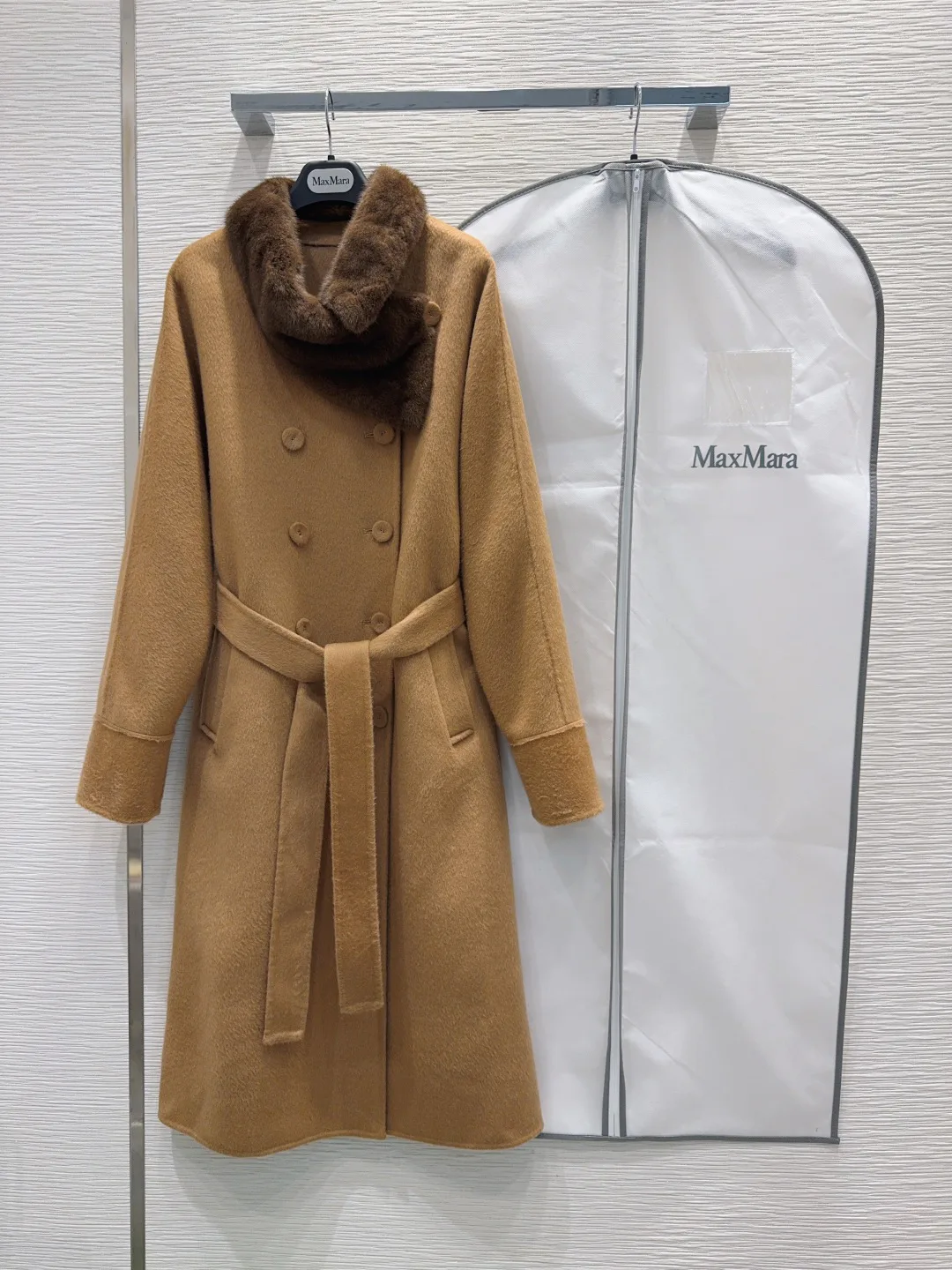 Women's Coats MAX MARA 18172478