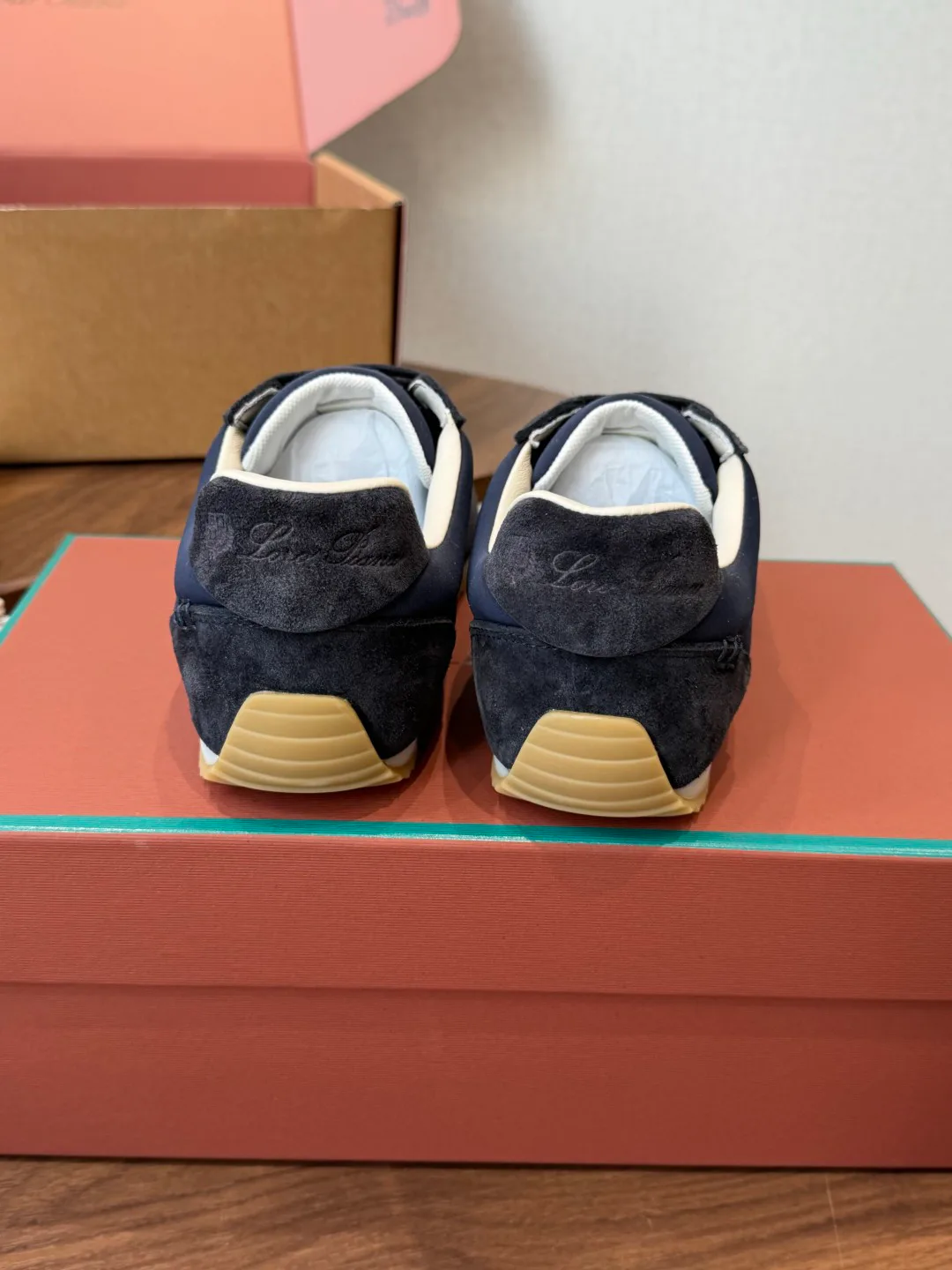 Women's Sneakers LORO PIANA 17535464