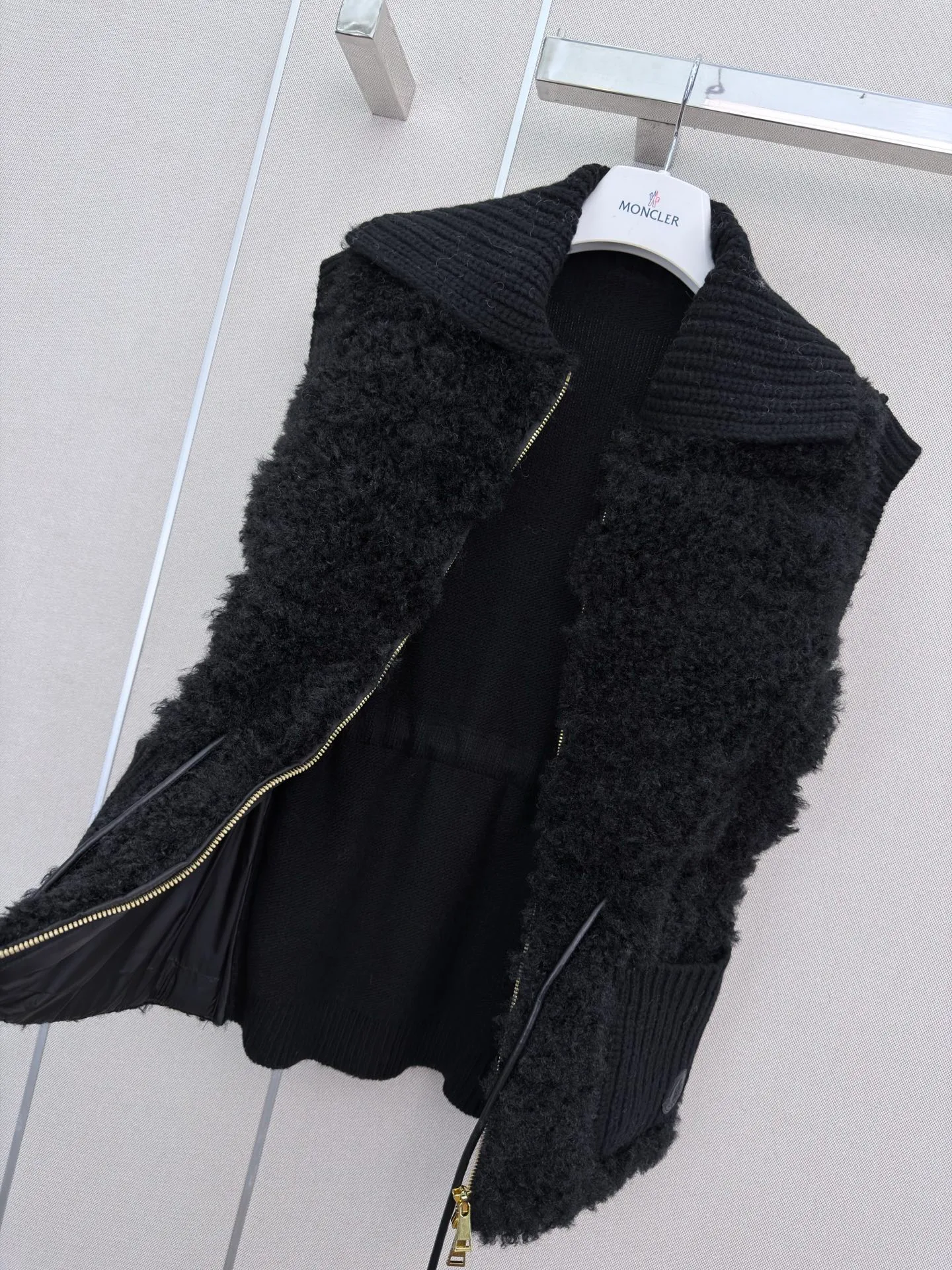 Women's Vests MONCLER 18108849