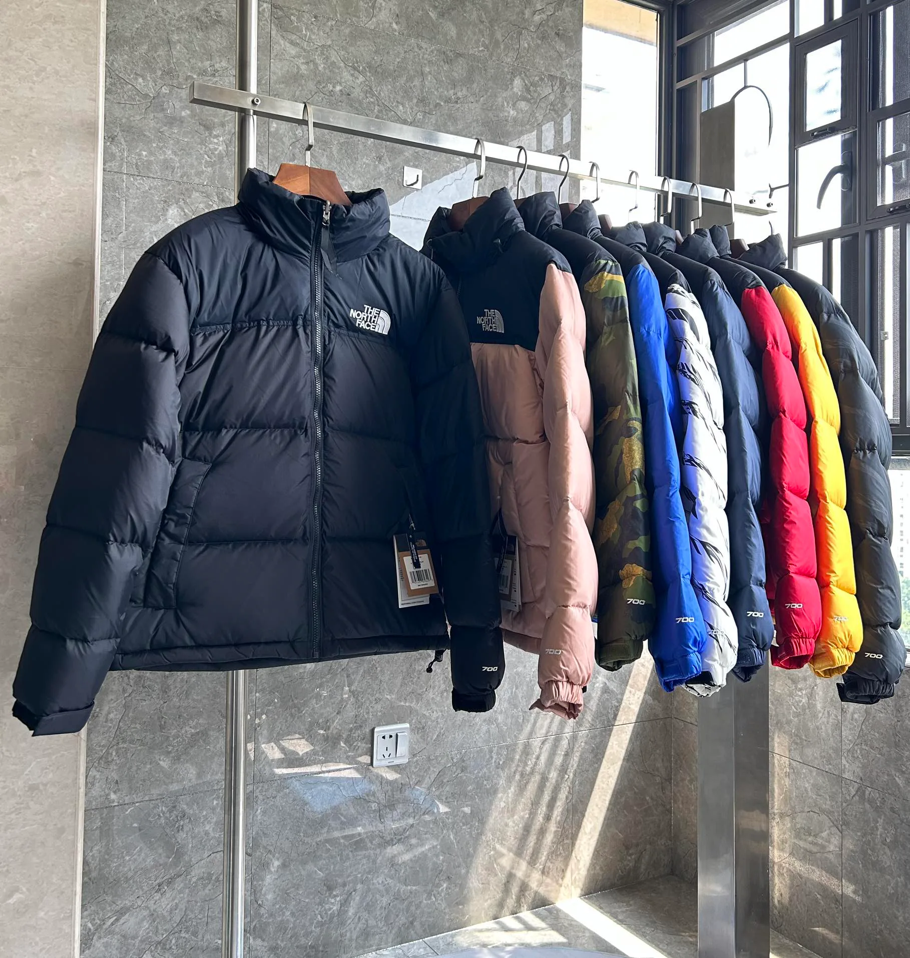 Women's Jackets And Down Jackets THE NORTH FACE 18509303