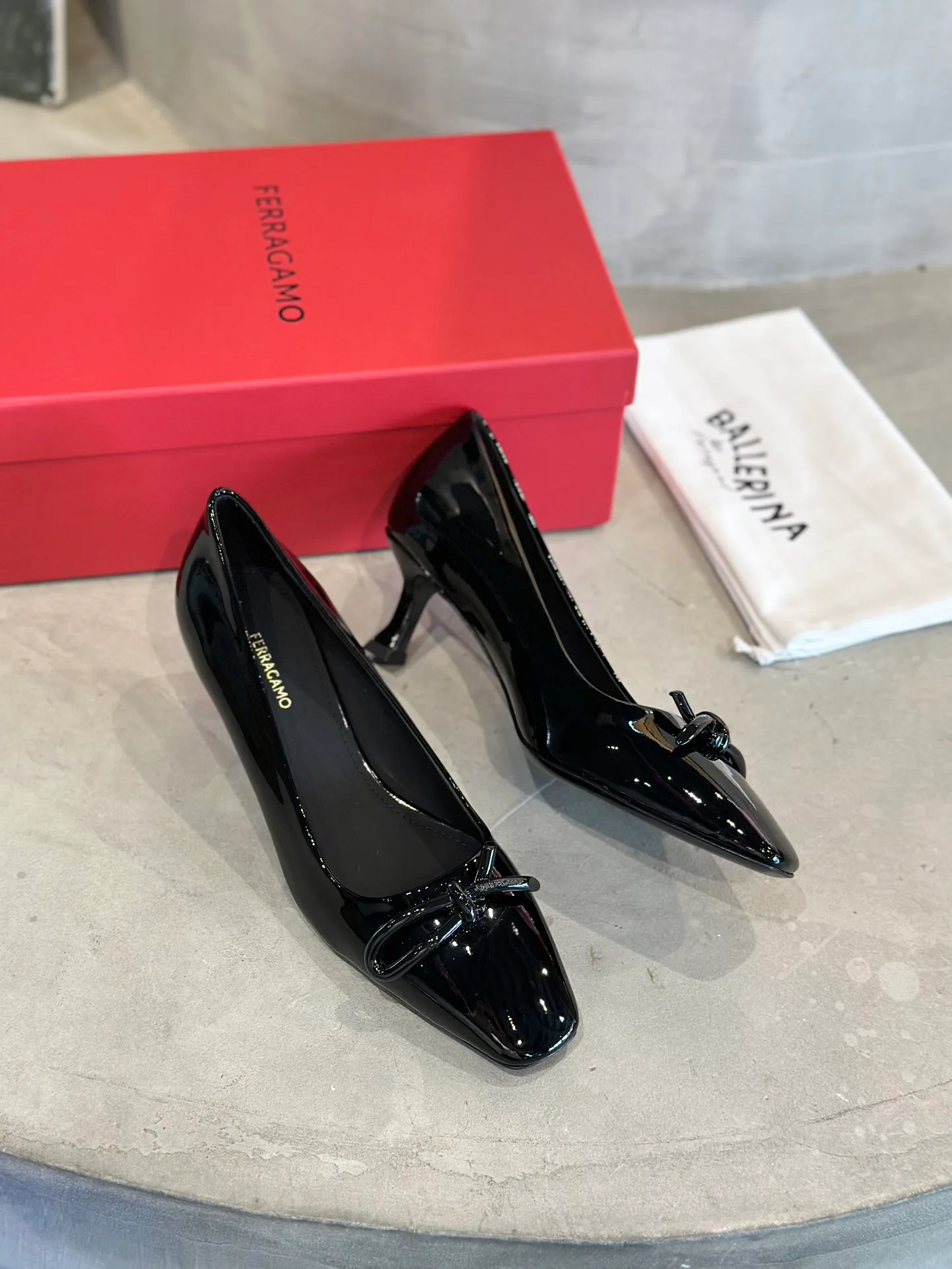 Women's Heels SALVATORE FERRAGAMO 18340735