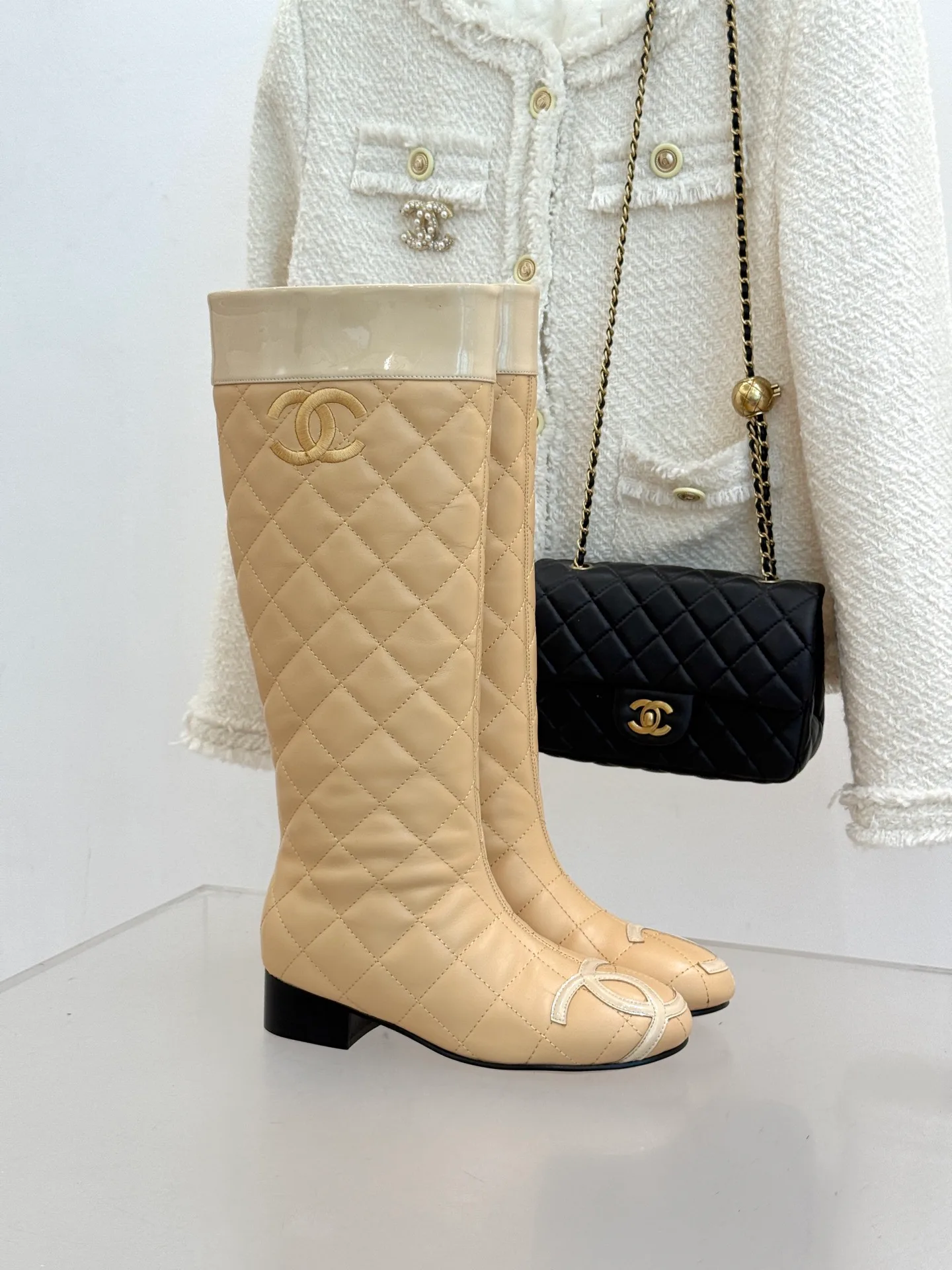 Сапоги Женские Chanel 18613367
