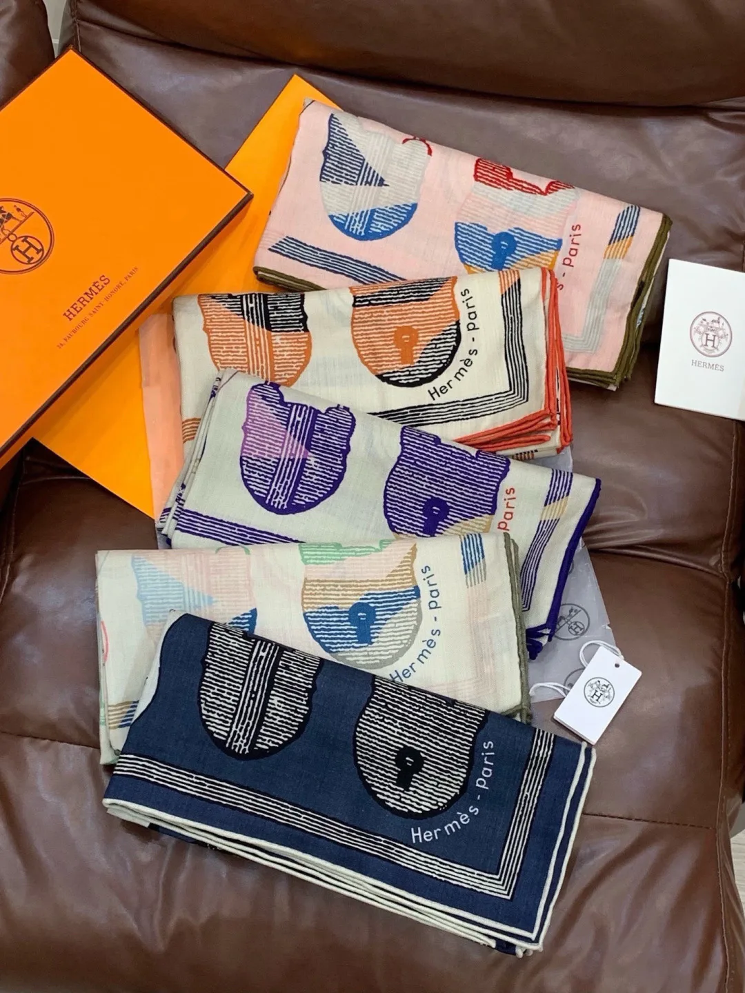 Scarves HERMES 17543257