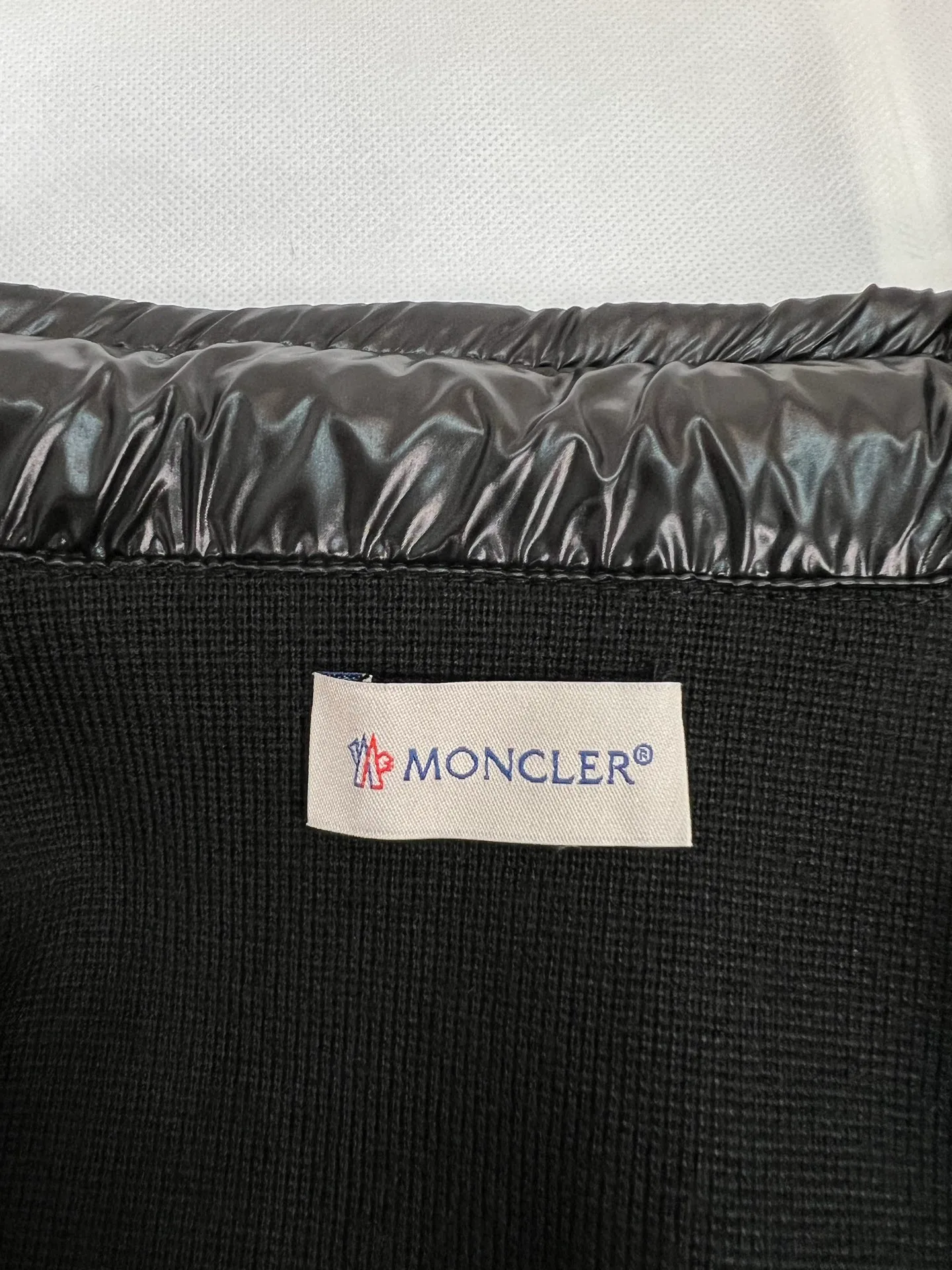 Куртки И Пуховики Мужские Moncler 18599831