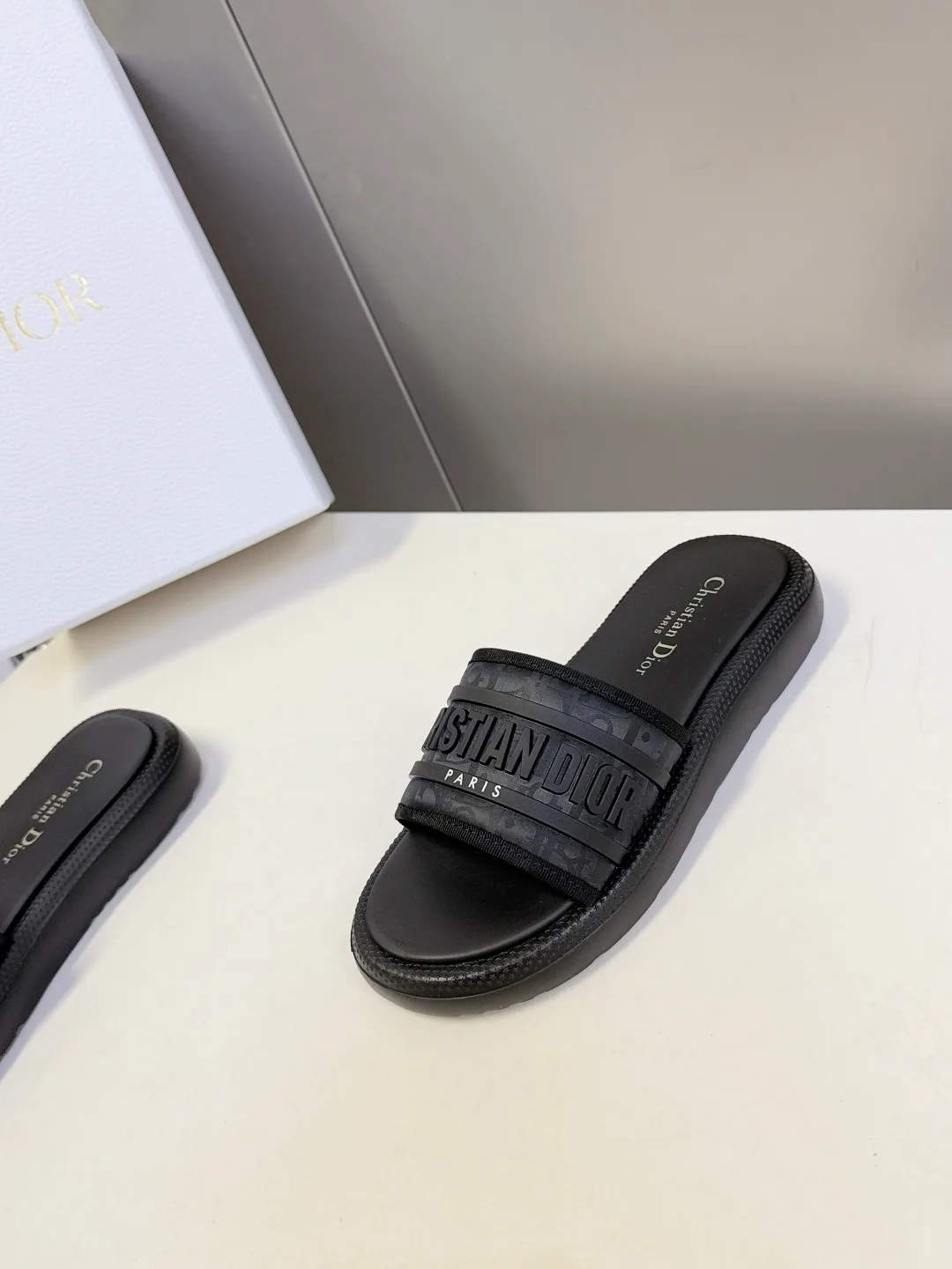 Women's Flip-Flops CHRISTIAN DIOR 17077122