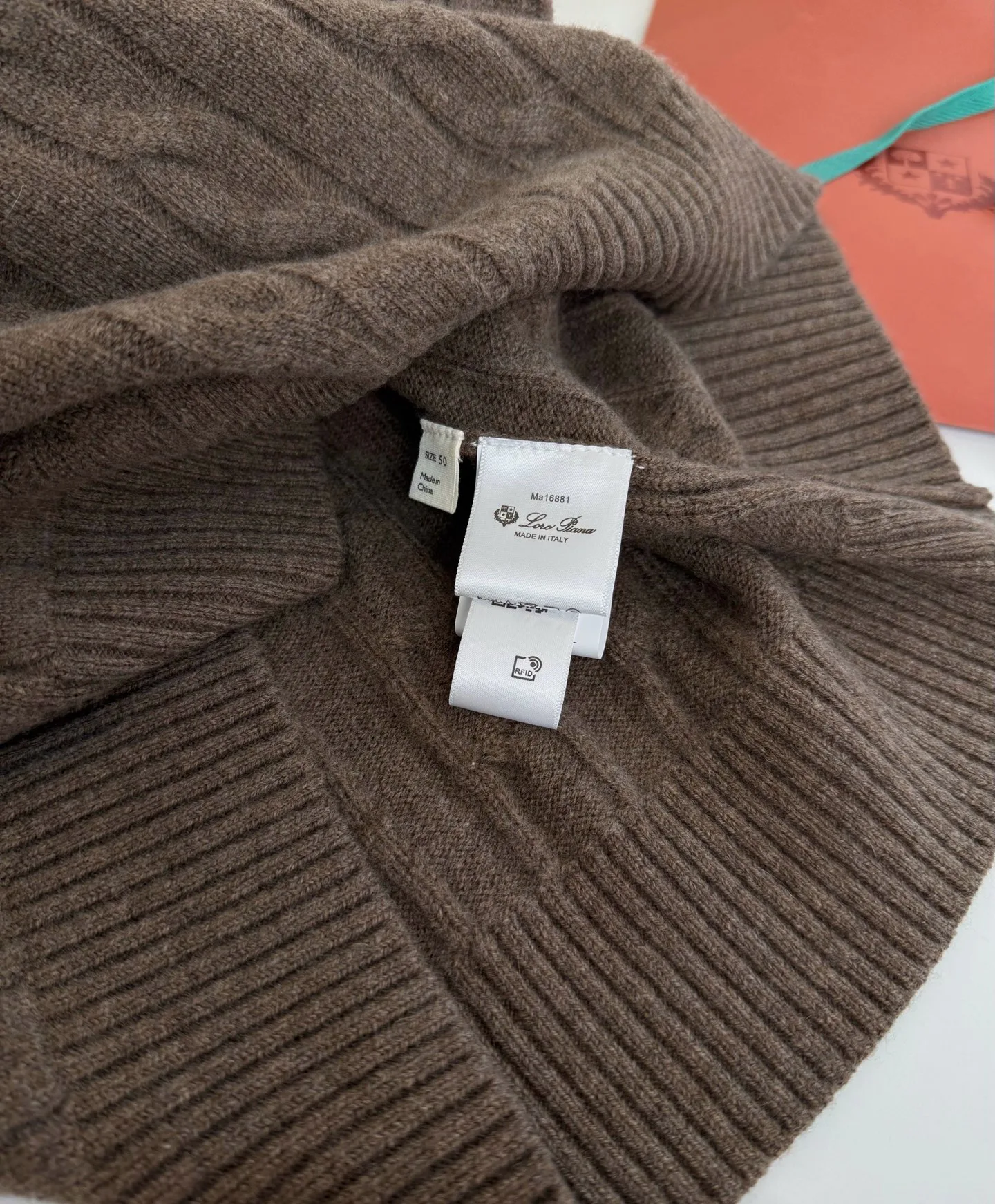 Men's Vests LORO PIANA 18396422