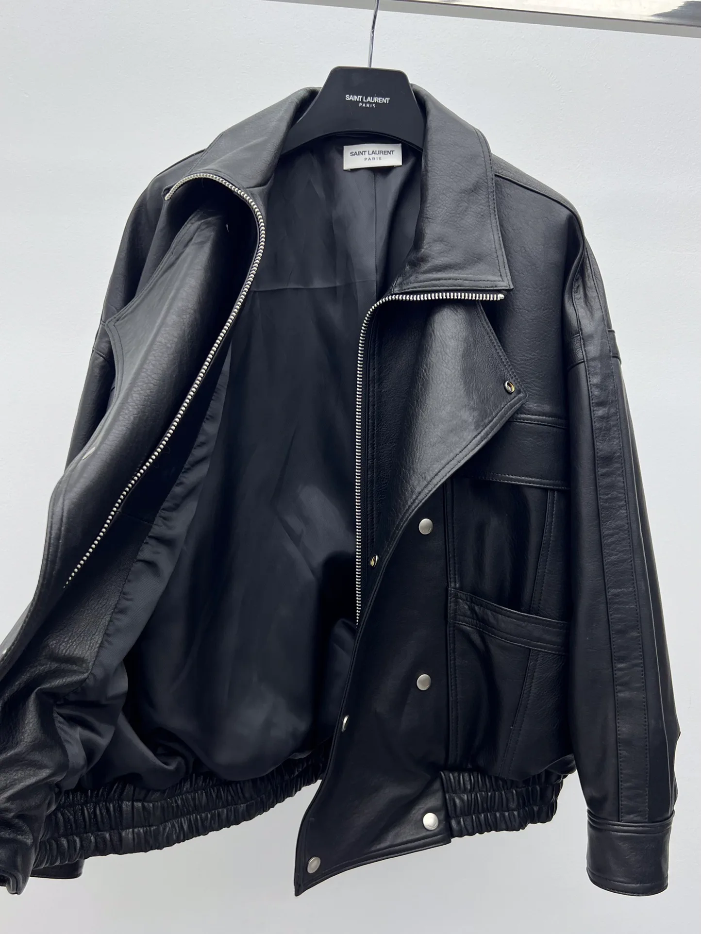 Women's Leather Jackets And Sheepskin Coats SAINT LAURENT 17719118