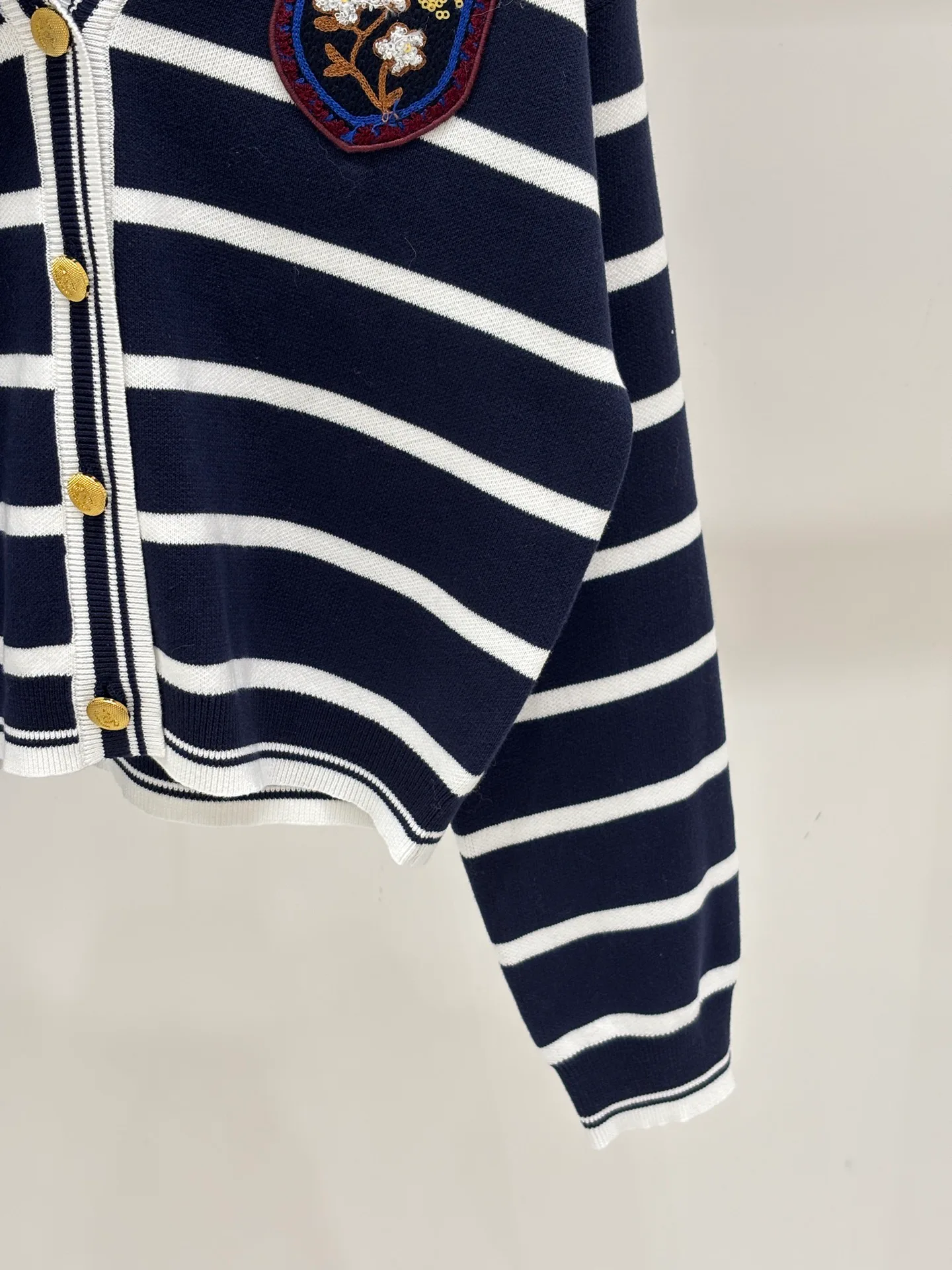 Women's Jumpers And Sweaters CHANEL 18410671