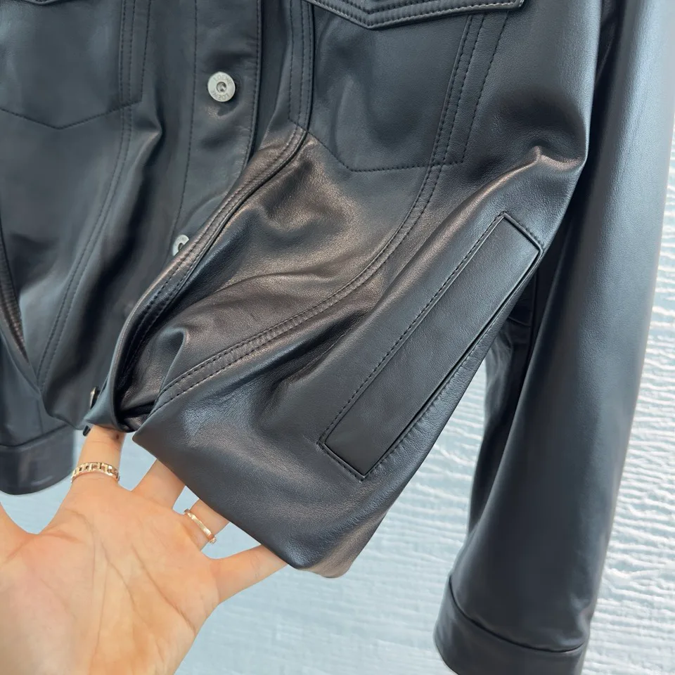 Women's Leather Jackets And Sheepskin Coats LOEWE 17812980