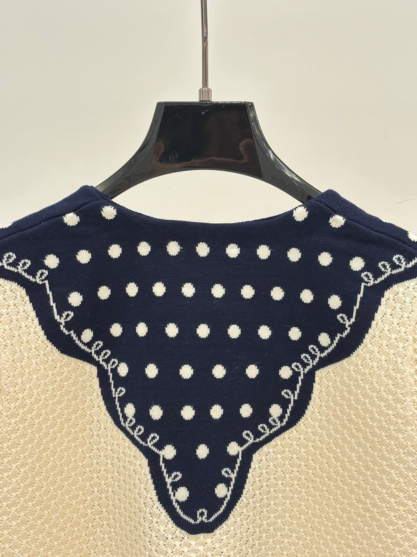 Women's Jumpers And Sweaters CHANEL 16926365