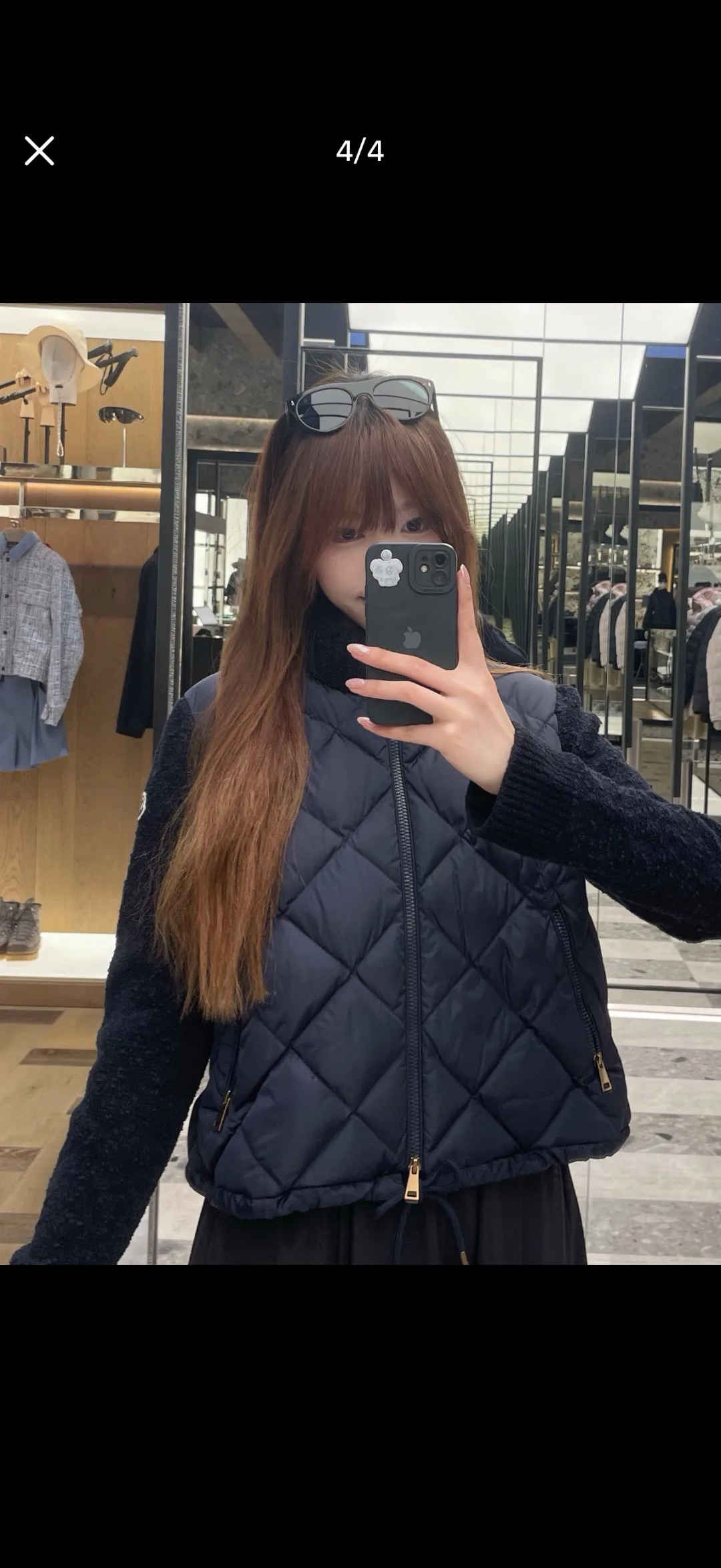 Women's Jackets And Down Jackets MONCLER 18249197