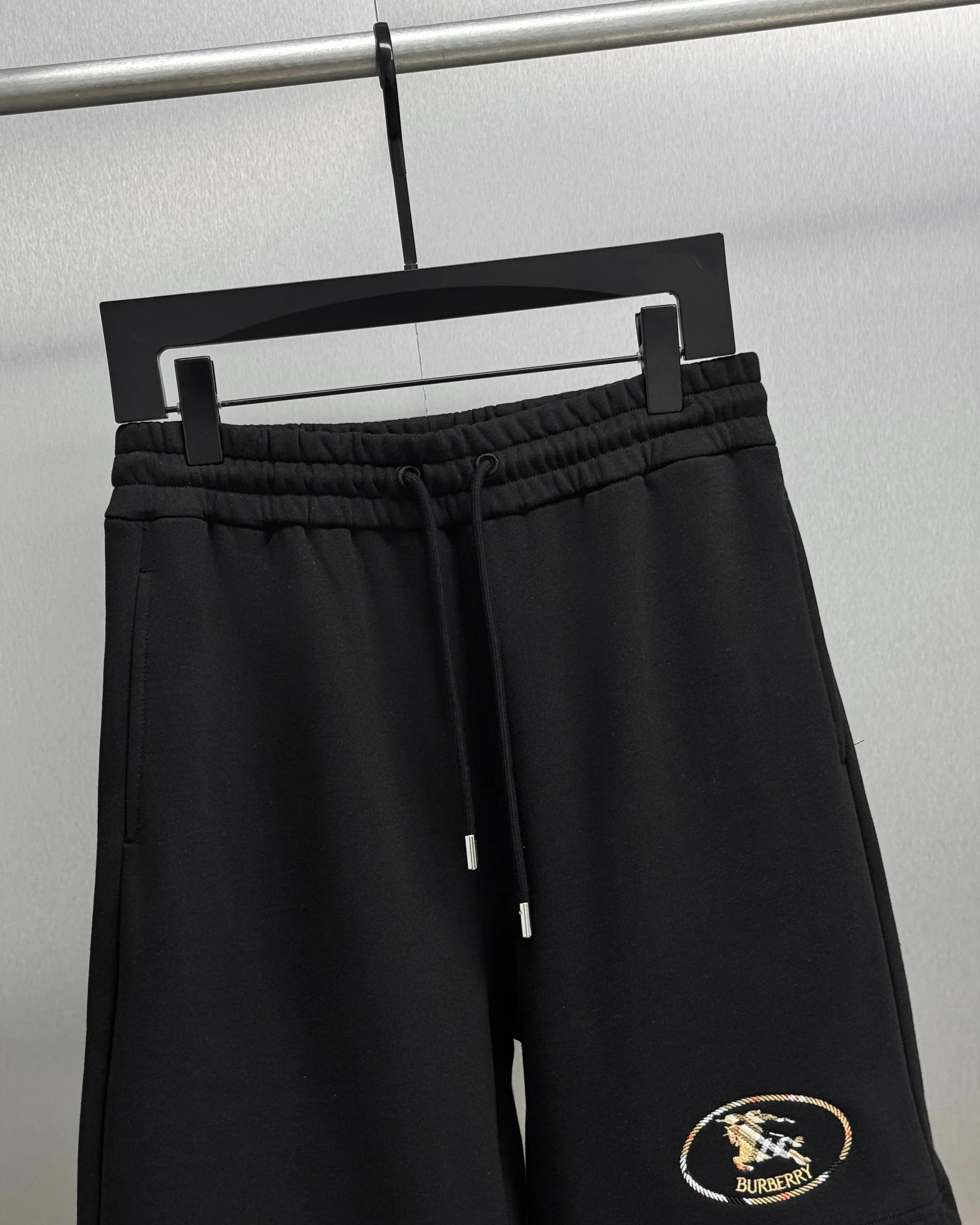 Men's Shorts BURBERRY 17406104