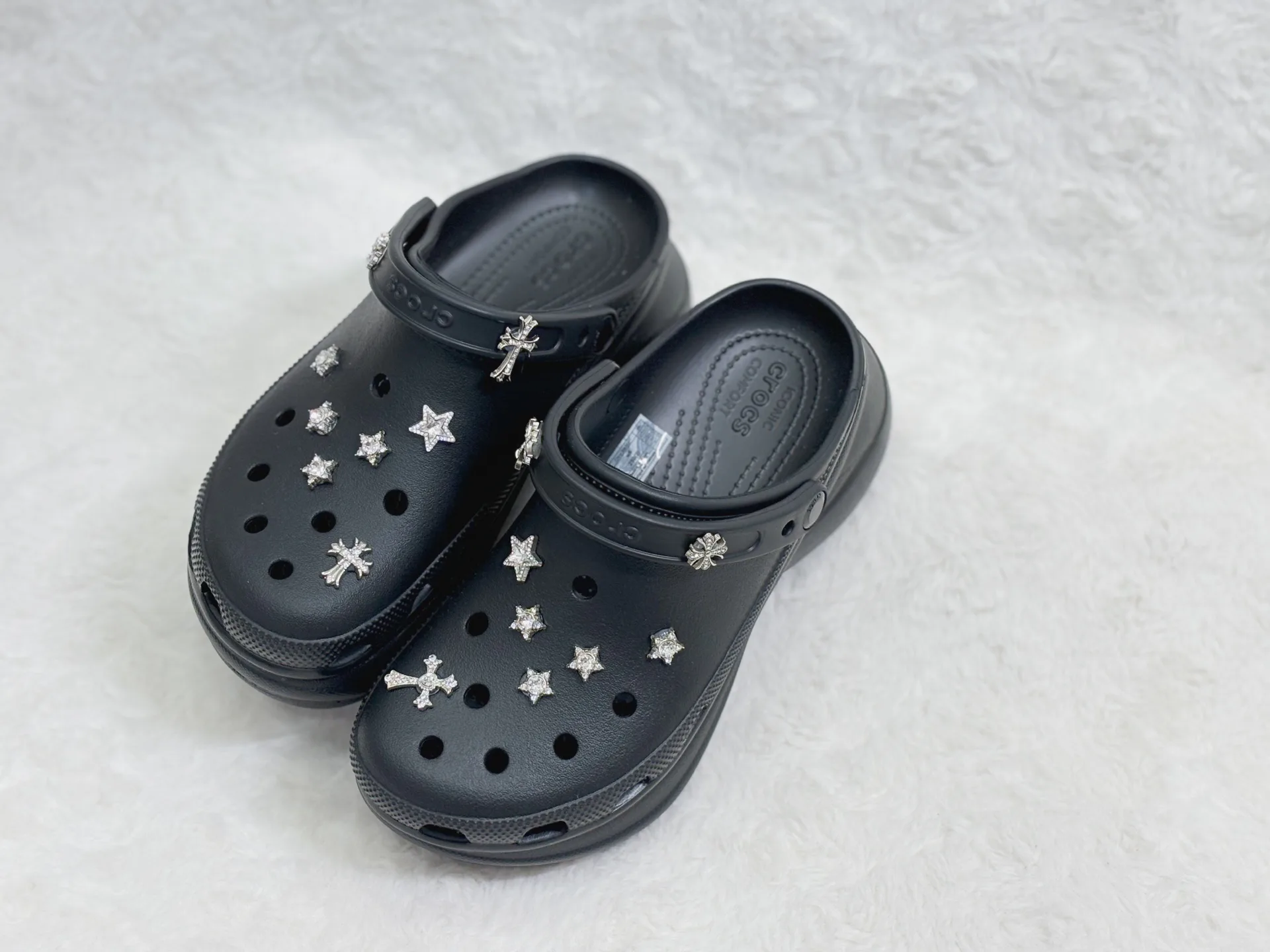 Women's Flip-Flops CHROME HEARTS 18459377
