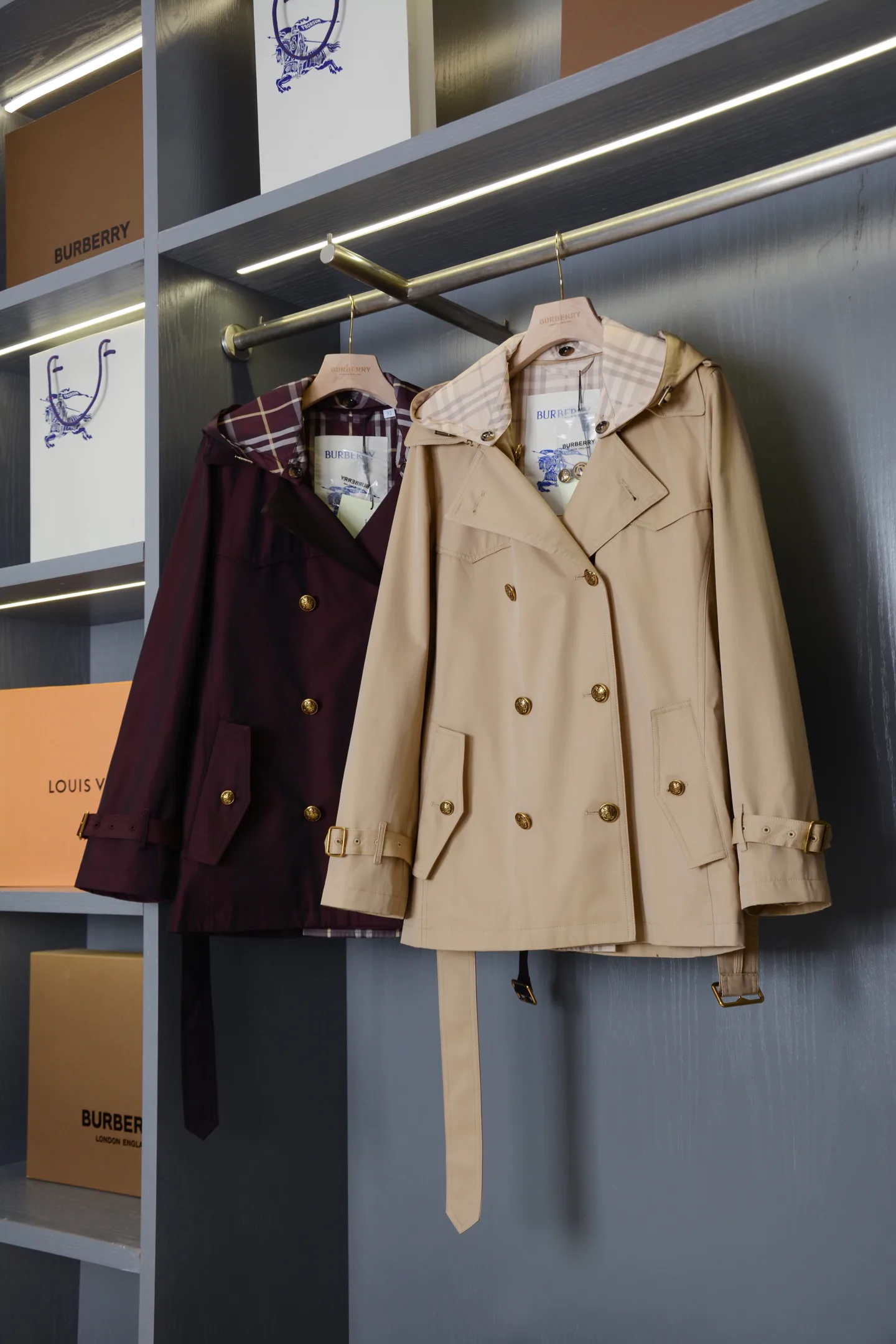 Women's Trench Coats BURBERRY 17906698