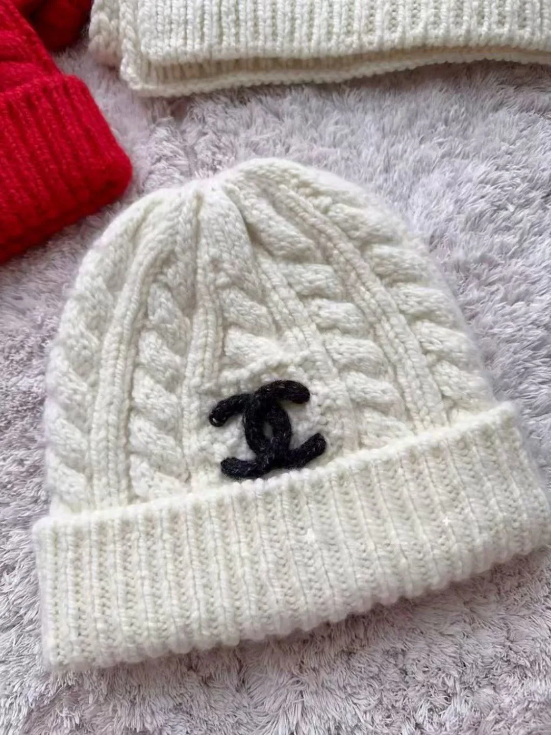 Hats CHANEL 17701960