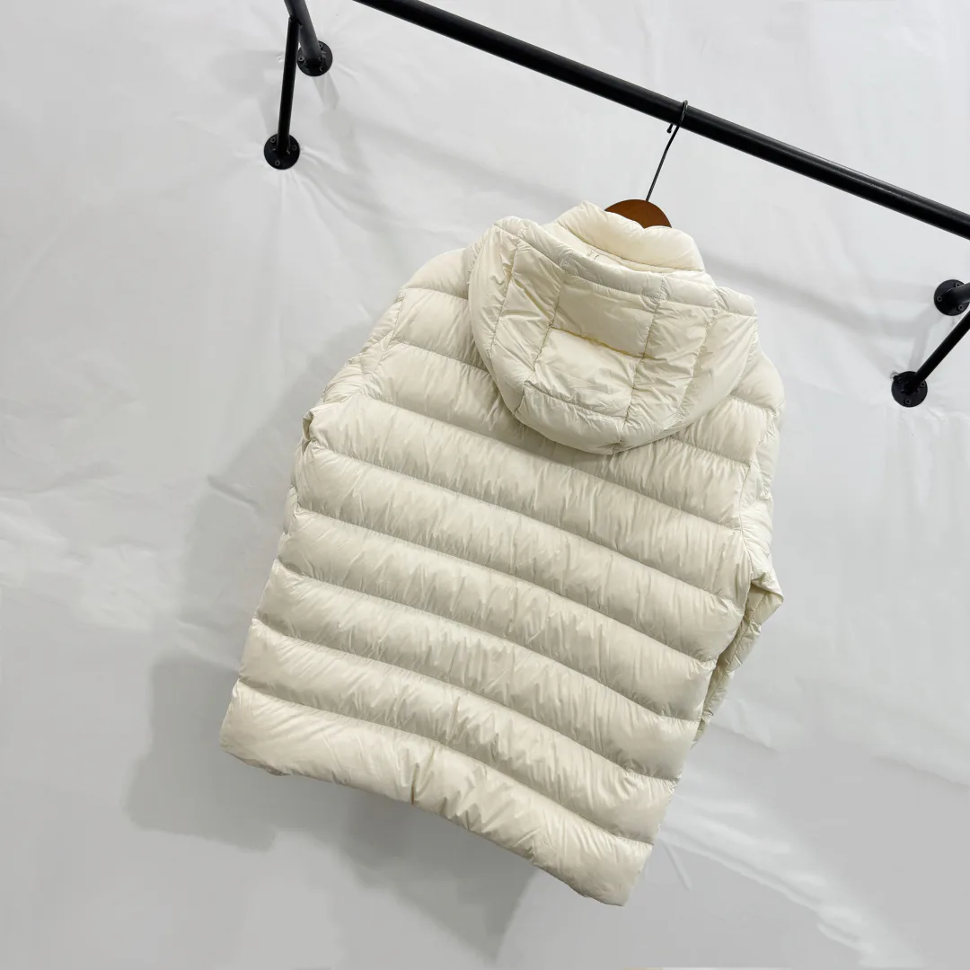 Men's Jackets And Down Jackets MONCLER 18001937