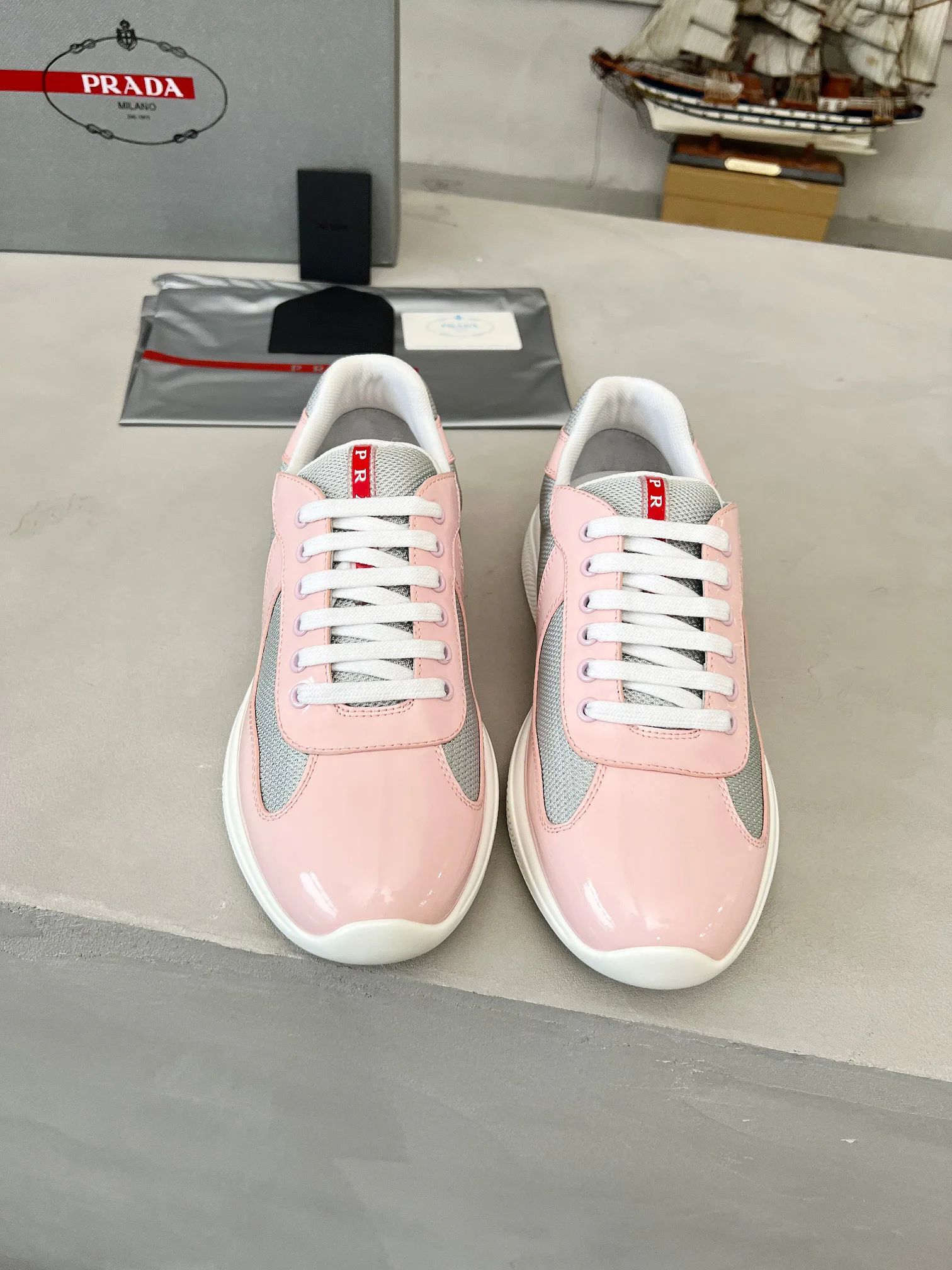Women's Sneakers PRADA 17704062