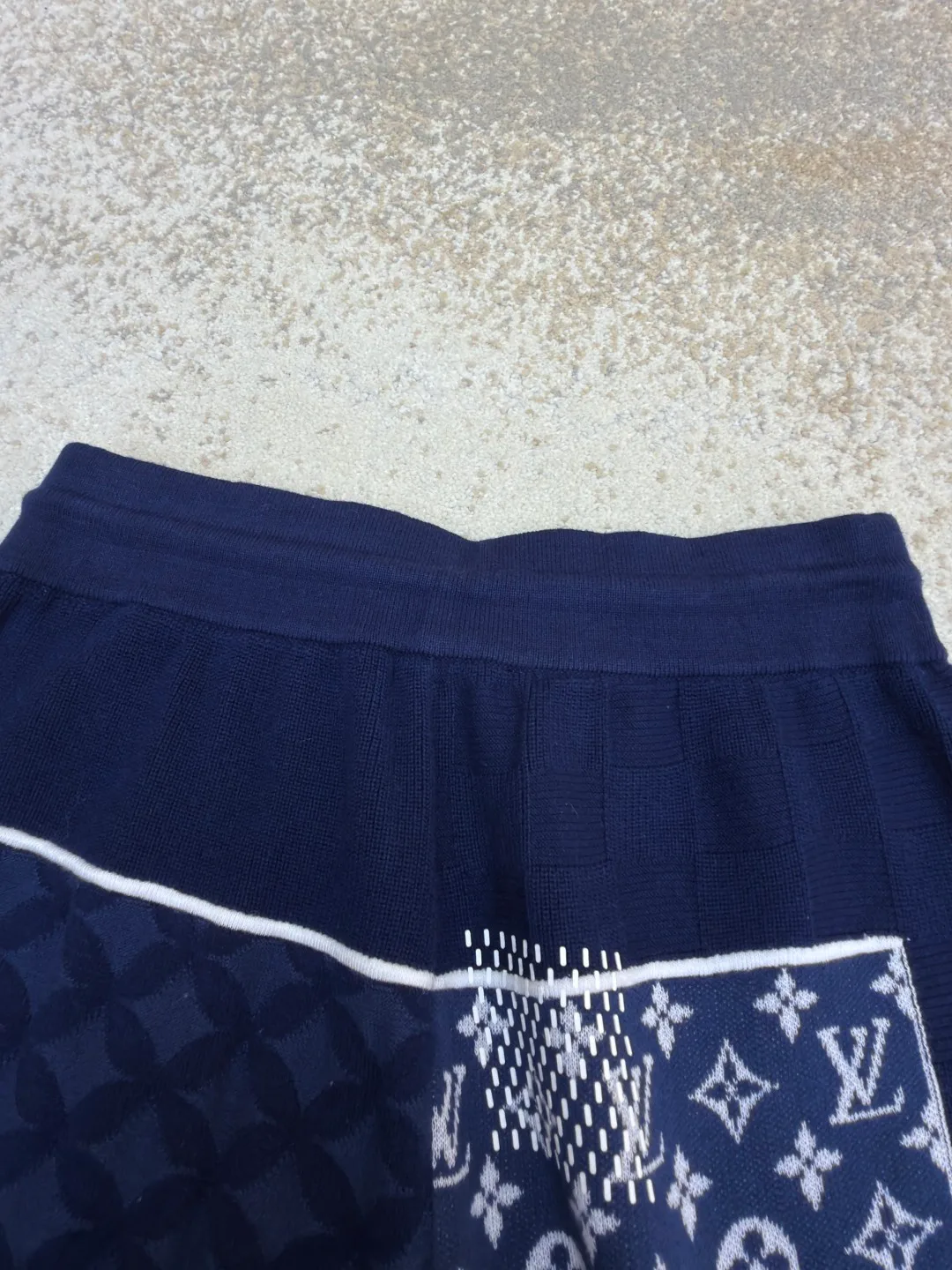Men's Shorts LOUIS VUITTON 17527111
