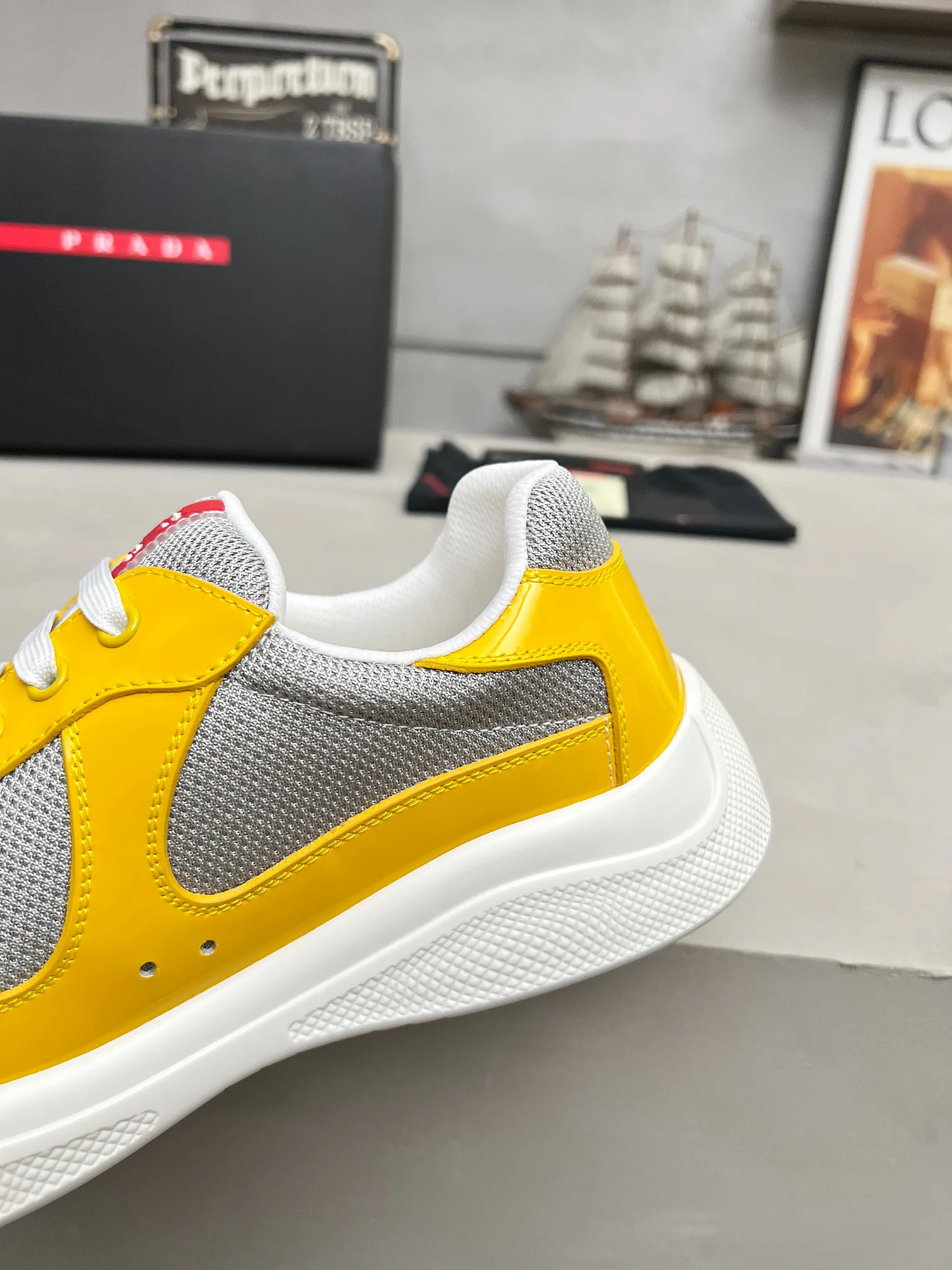 Women's Sneakers PRADA 17704081