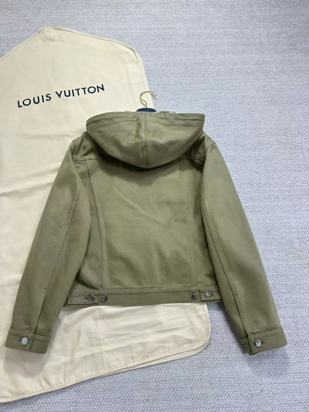 Women's Jackets And Down Jackets LOUIS VUITTON 18189413
