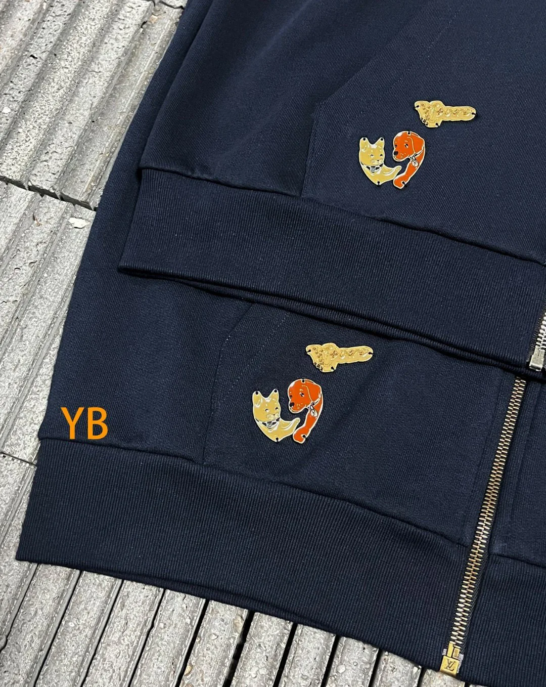 Men's Sweatshirts And Hoodies LOUIS VUITTON 17852634