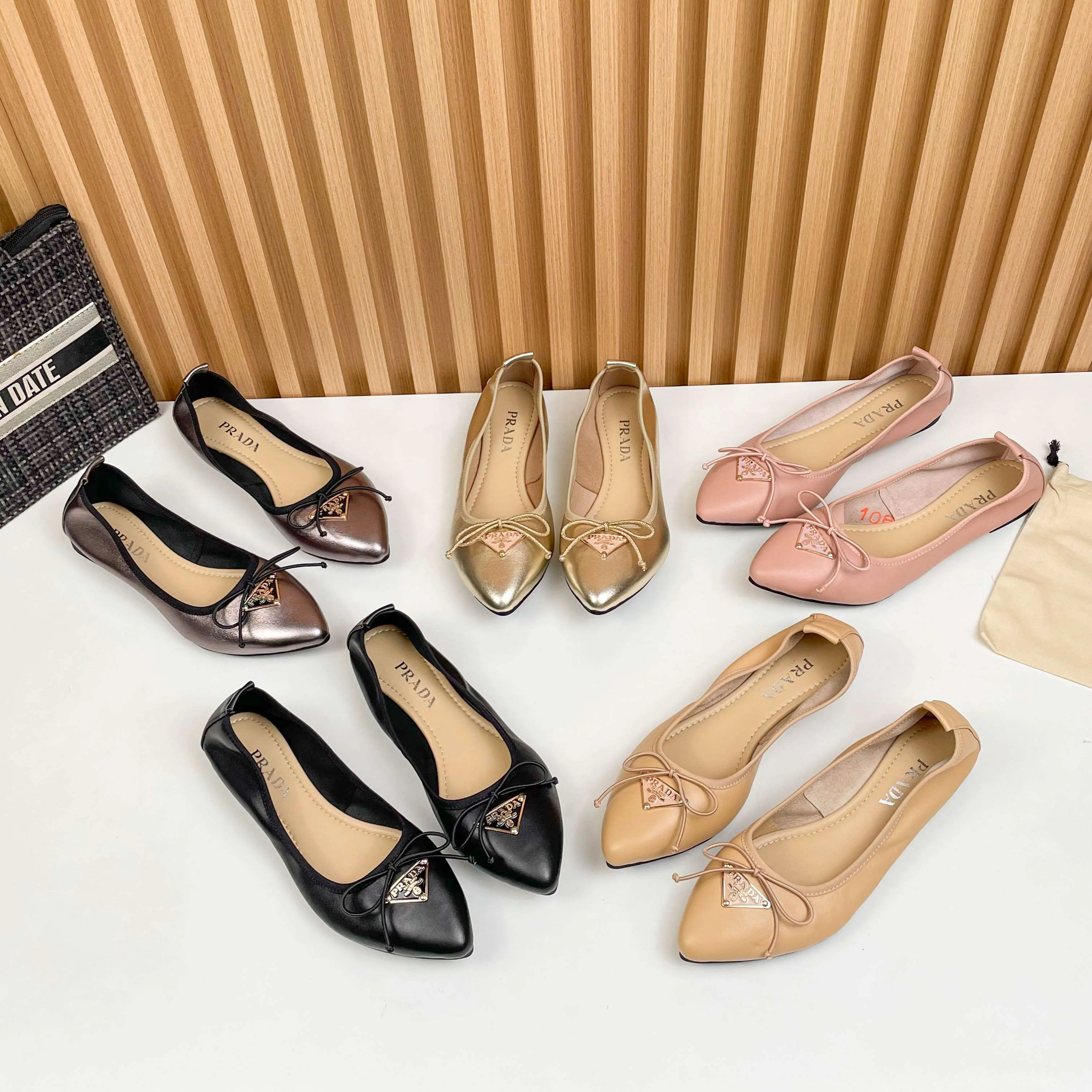 Women's Ballet Flats PRADA 17038116