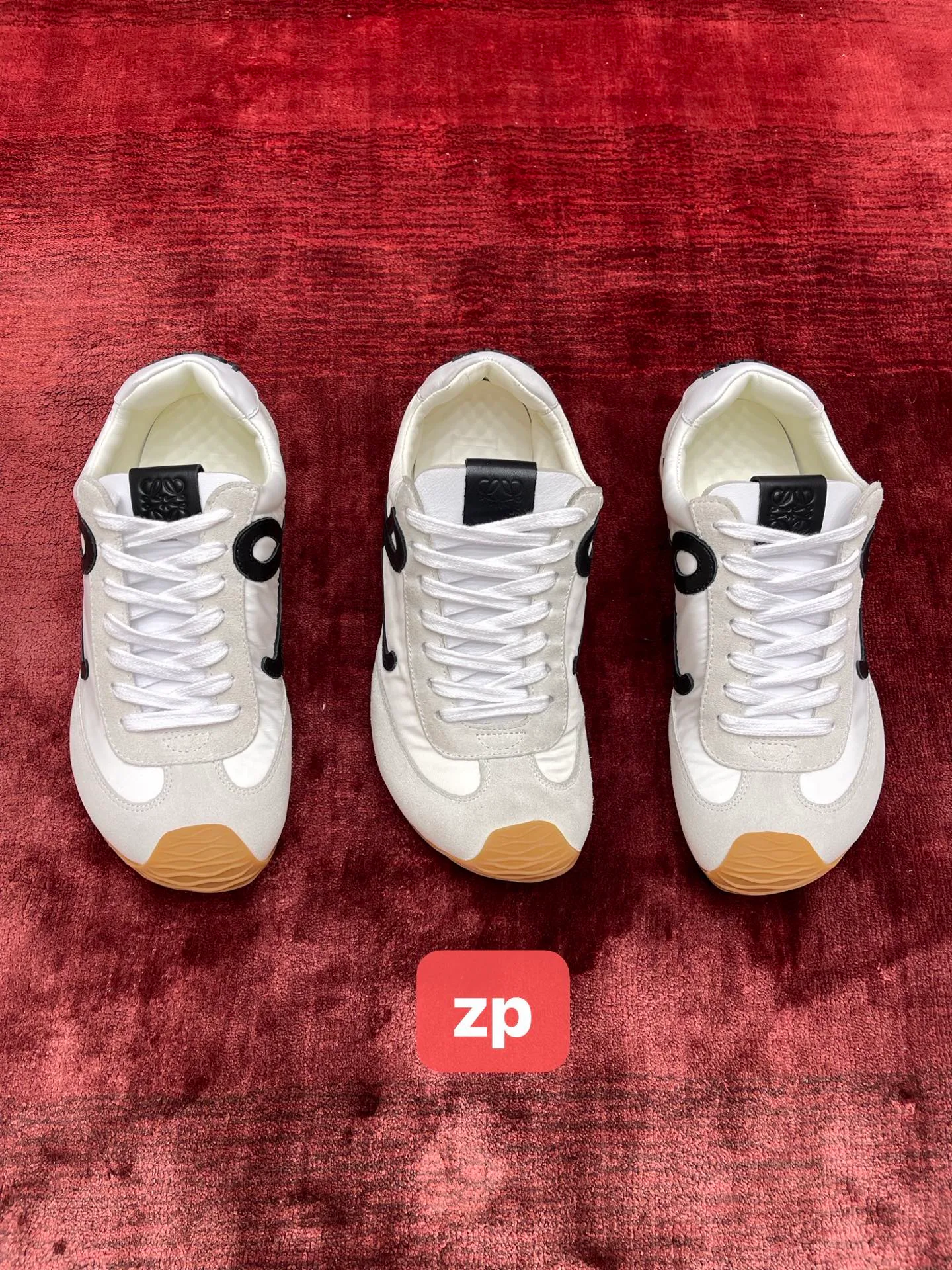 Women's Sneakers LOEWE 18191702