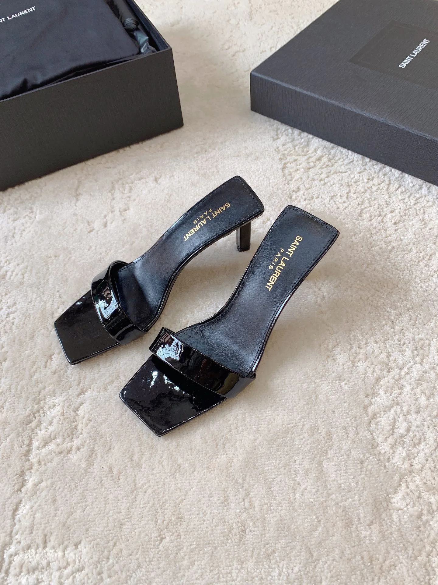 Women's Open-Toe Sandals SAINT LAURENT 17431939