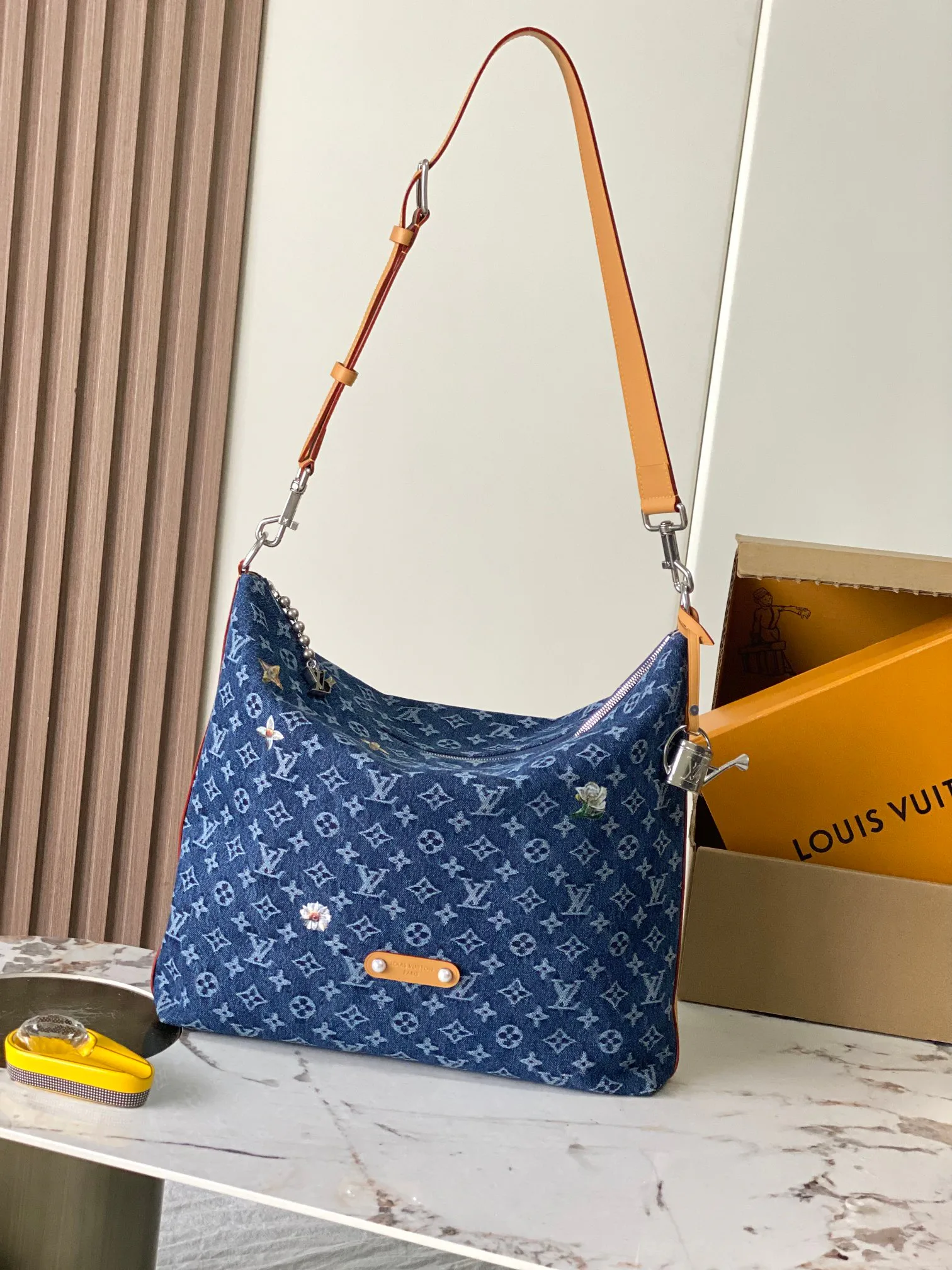 Women's Classic Handbags LOUIS VUITTON 17979949