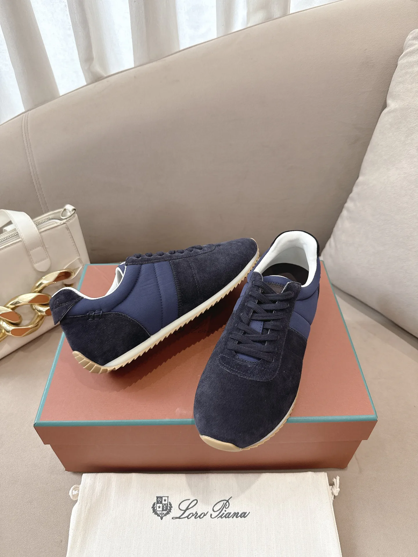 Women's Sneakers LORO PIANA 17803513