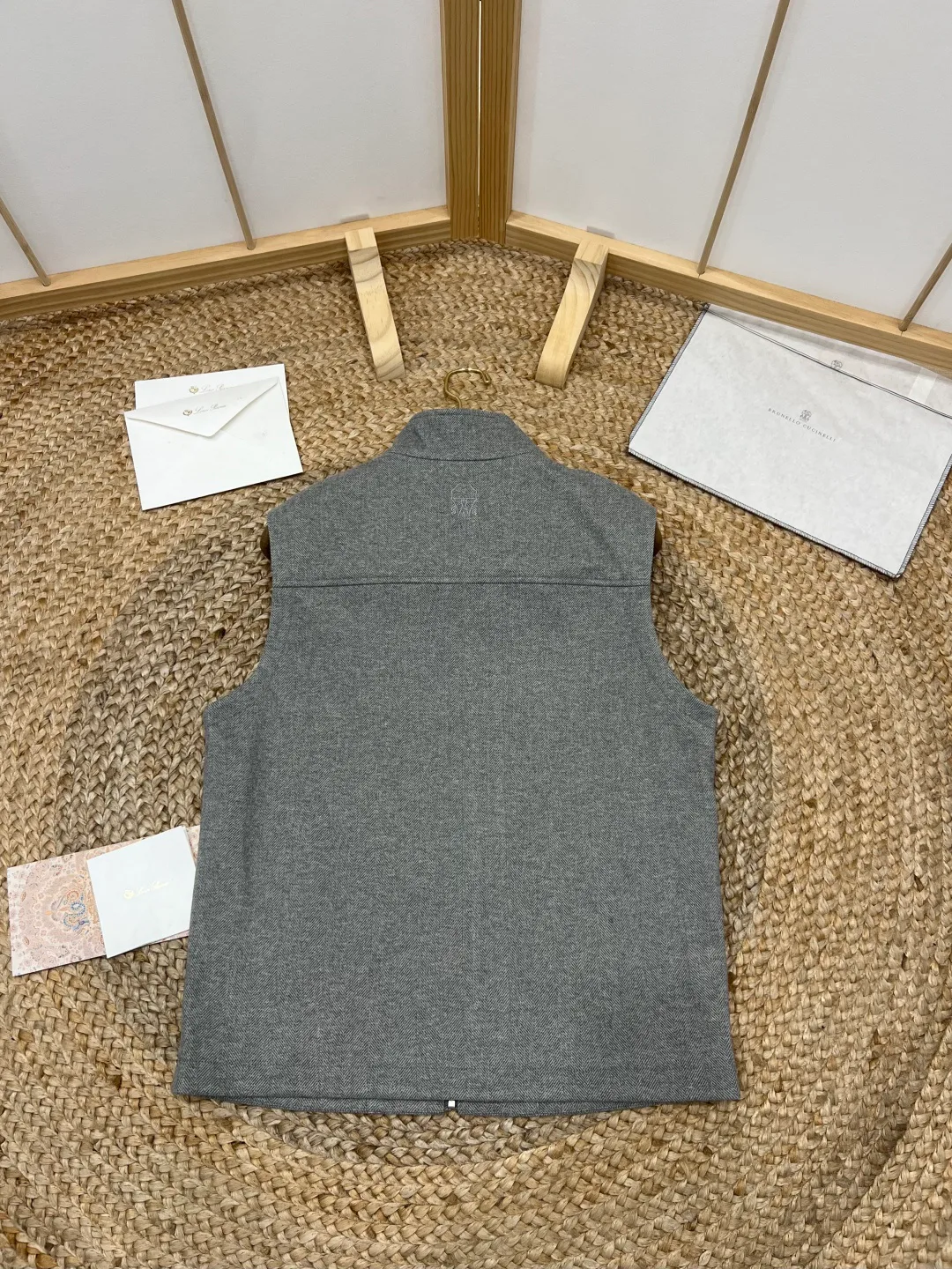 Men's Vests BRUNELLO CUCINELLI 17572063