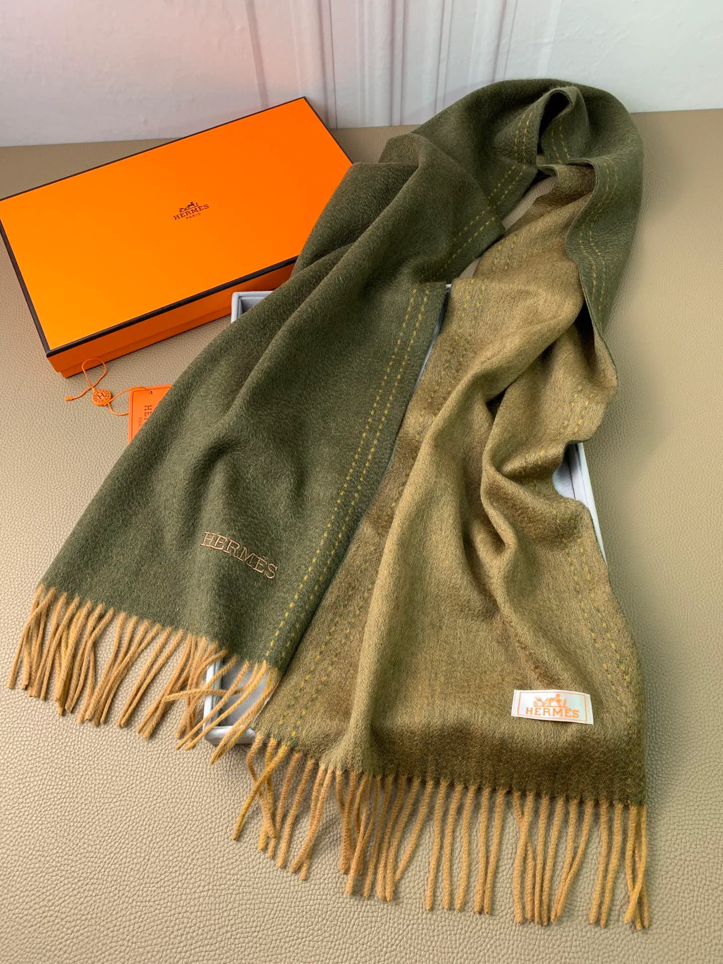Scarves HERMES 18525773
