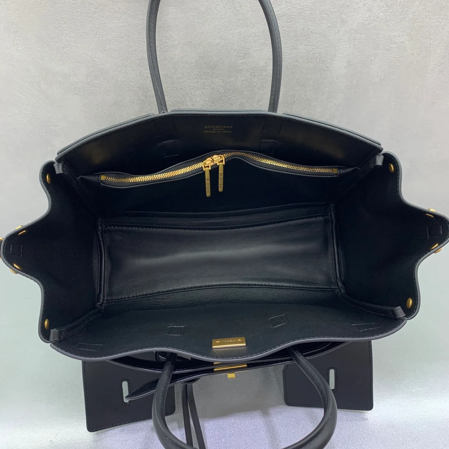 Women's Classic Handbags BALENCIAGA 18205734